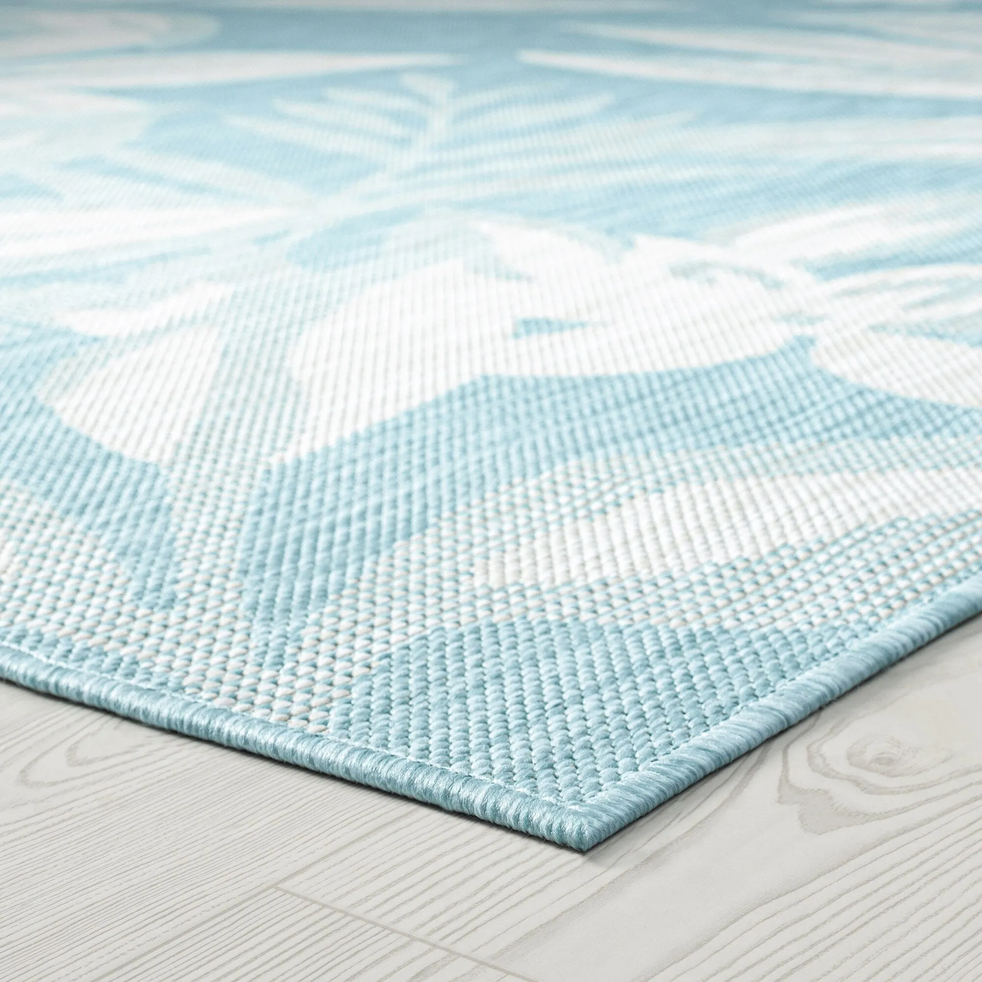 Exo Coastal Floral Indoor/Outdoor Area Rug