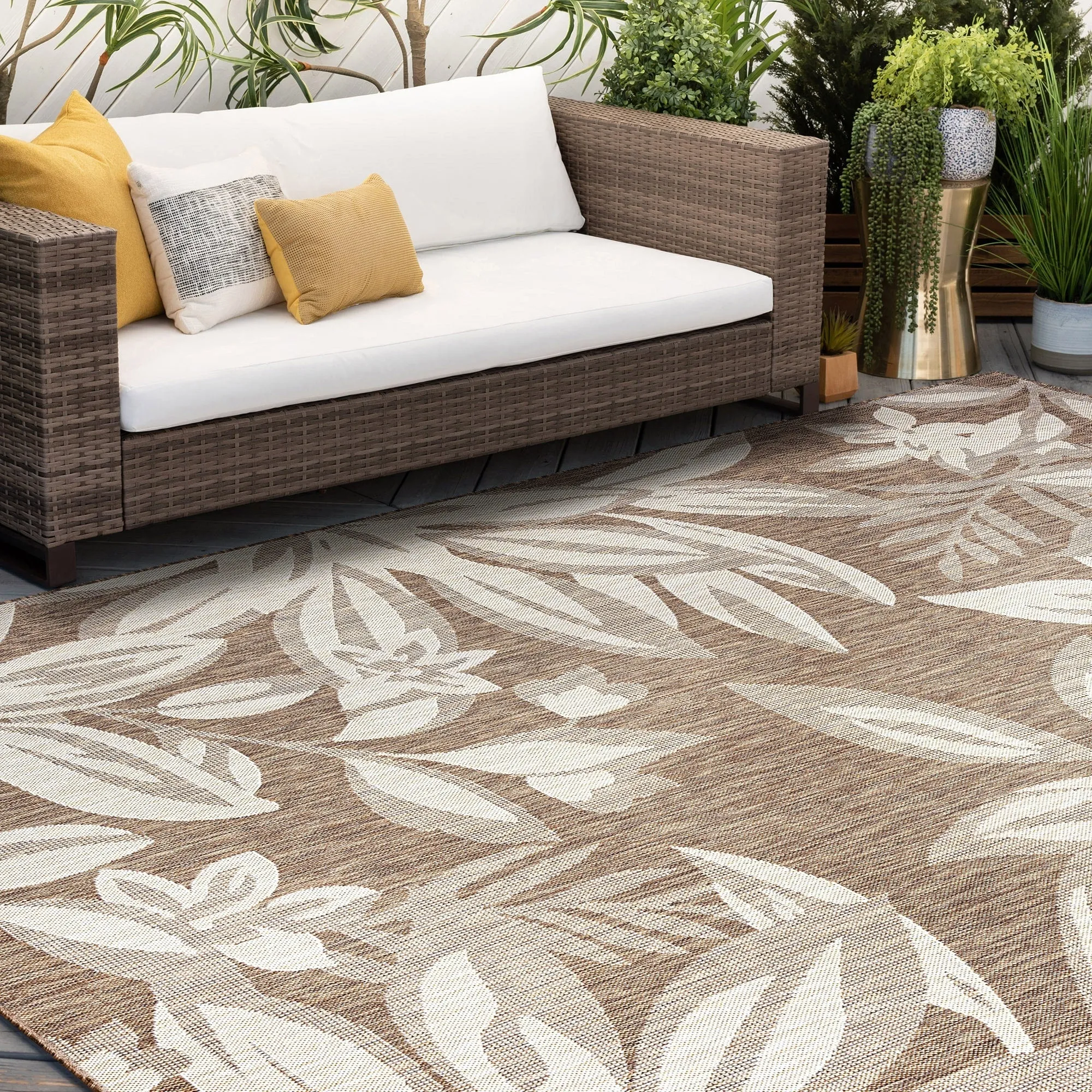 Exo Coastal Floral Indoor/Outdoor Area Rug