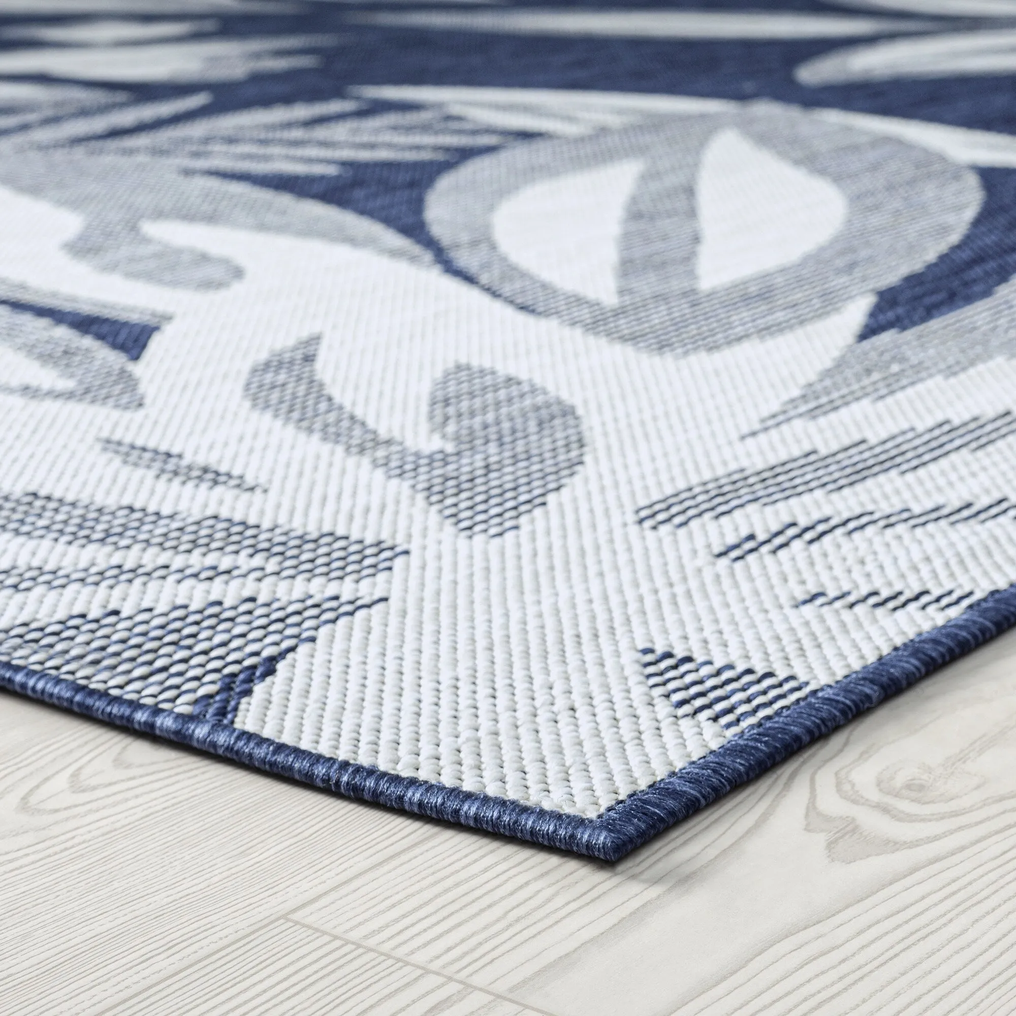 Exo Coastal Floral Indoor/Outdoor Area Rug
