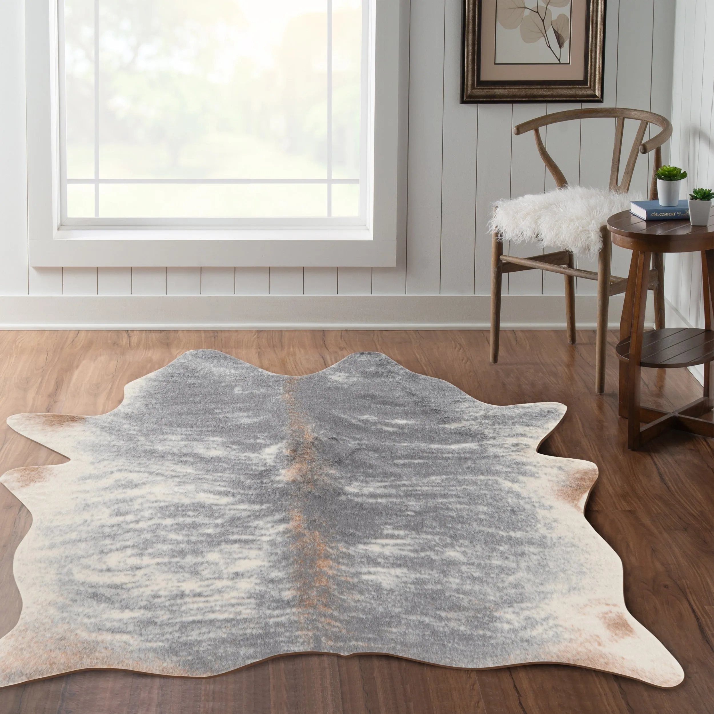 Faux Cowhide Area Rug - 5' x 6'6