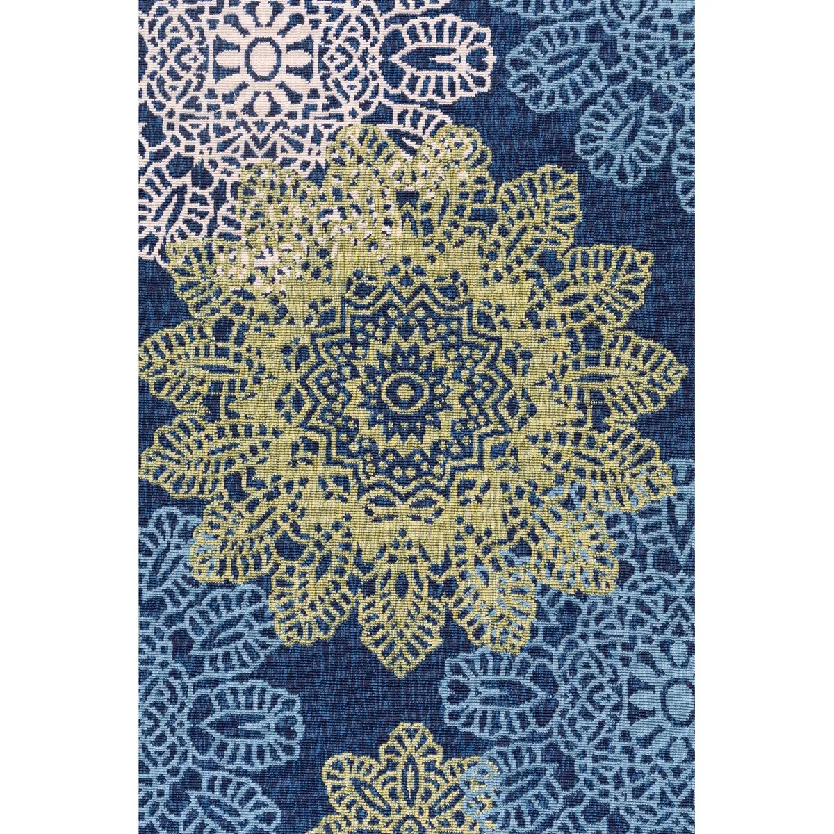 GAD Posey Geometric Medallion Indoor/ Outdoor Area Rug