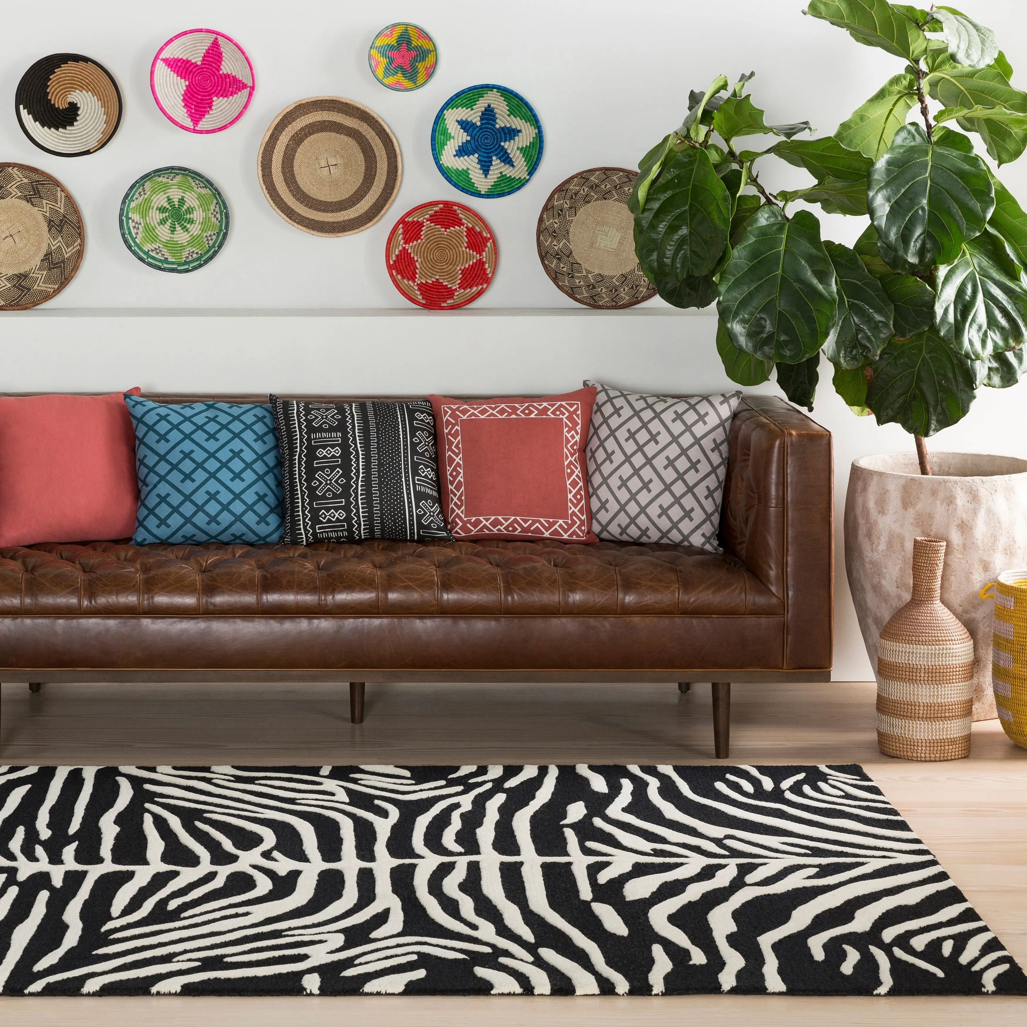 Hand-Tufted Belt Wool Rug