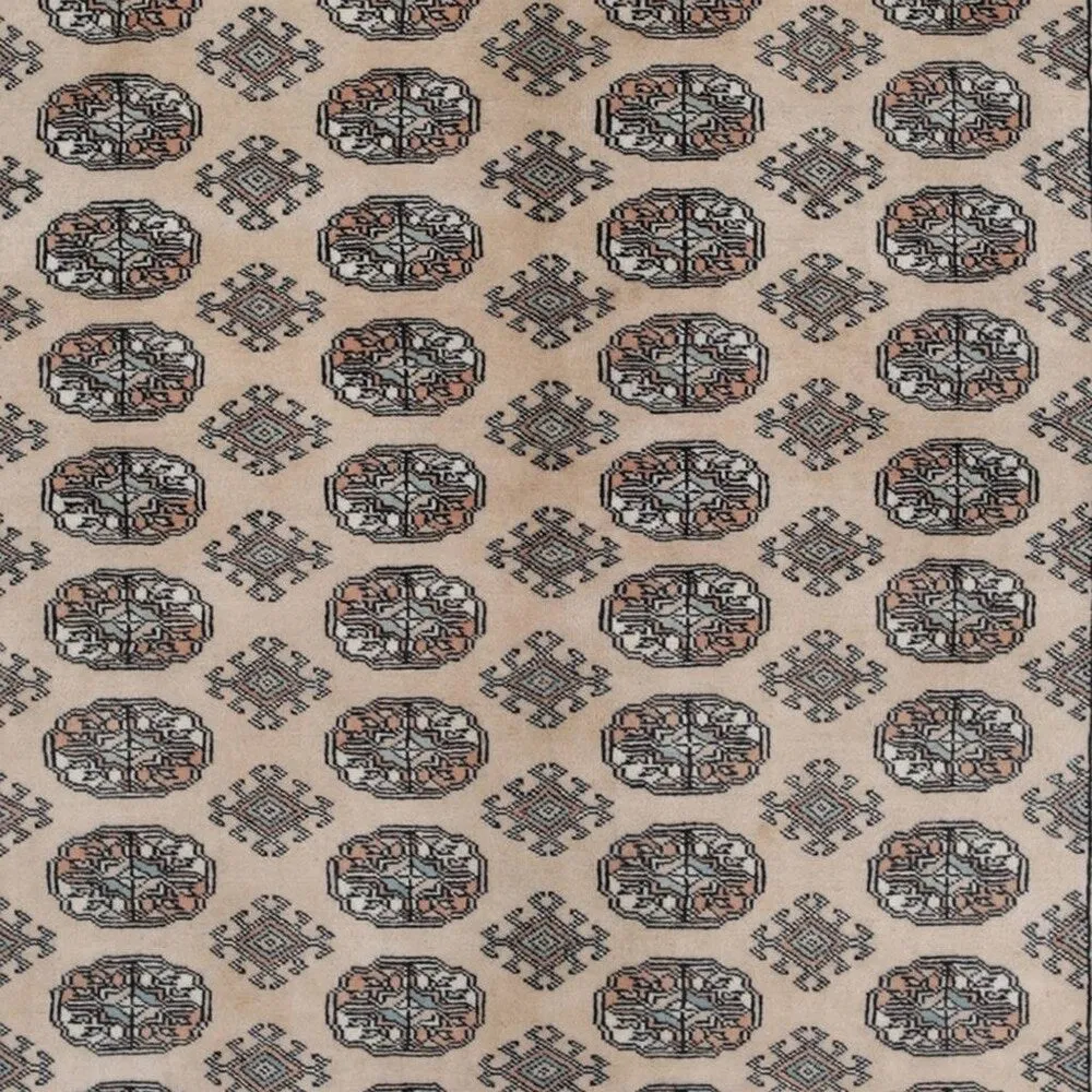 Handmade One-of-a-Kind Bokhara Wool Rug 5'1 x 8' - 5'1 x 8'