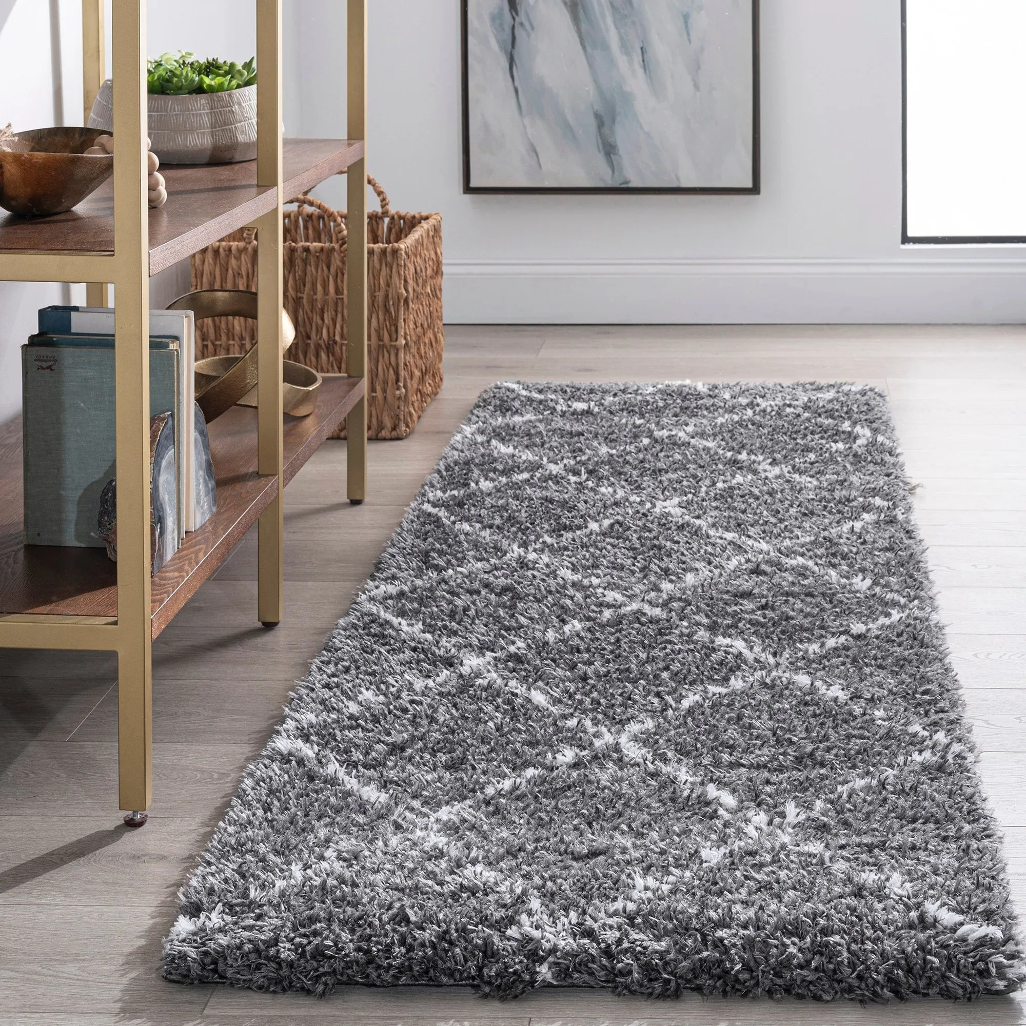 Heartfelt Shag Modern & Contemporary Diamond Indoor Area Rug