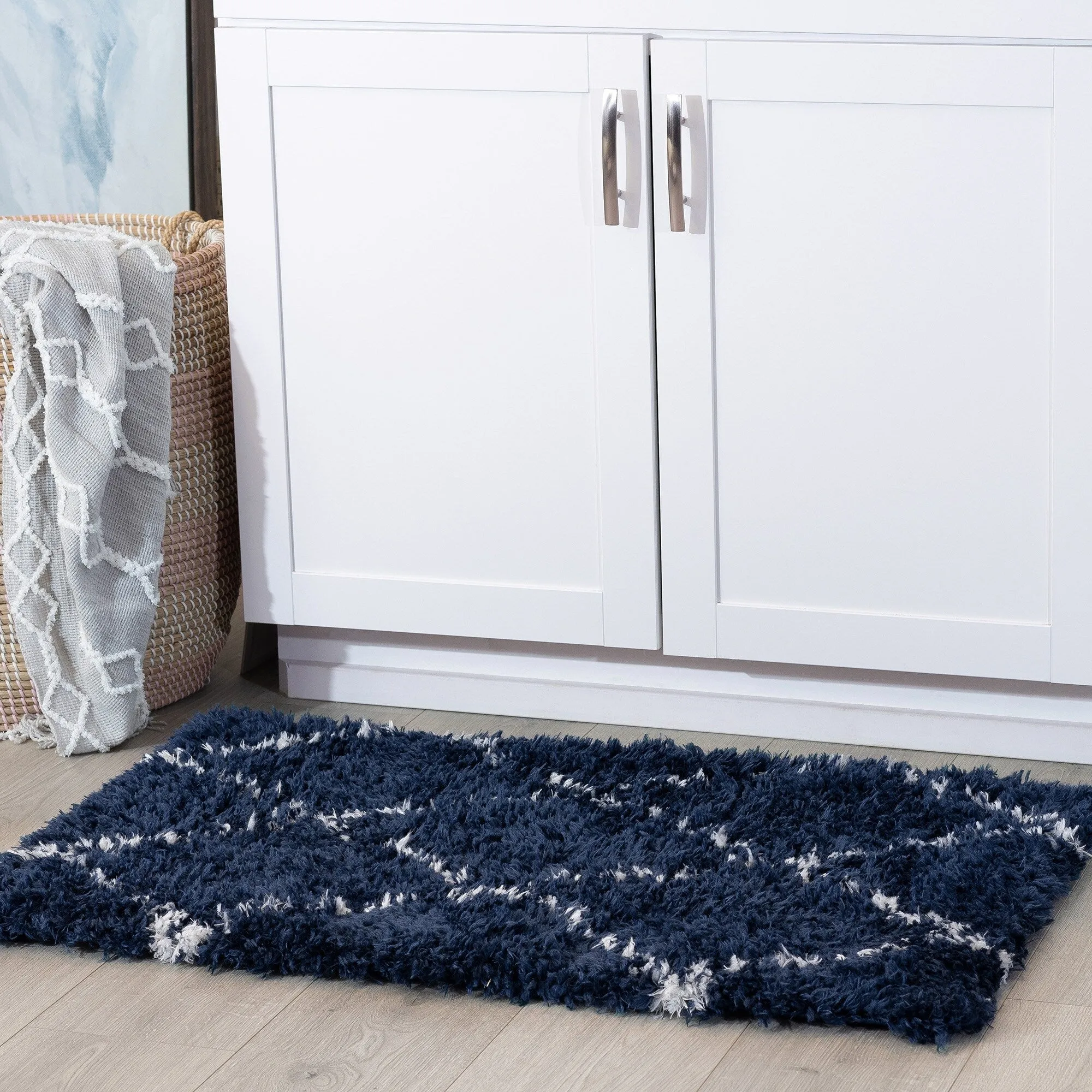 Heartfelt Shag Modern & Contemporary Diamond Indoor Area Rug