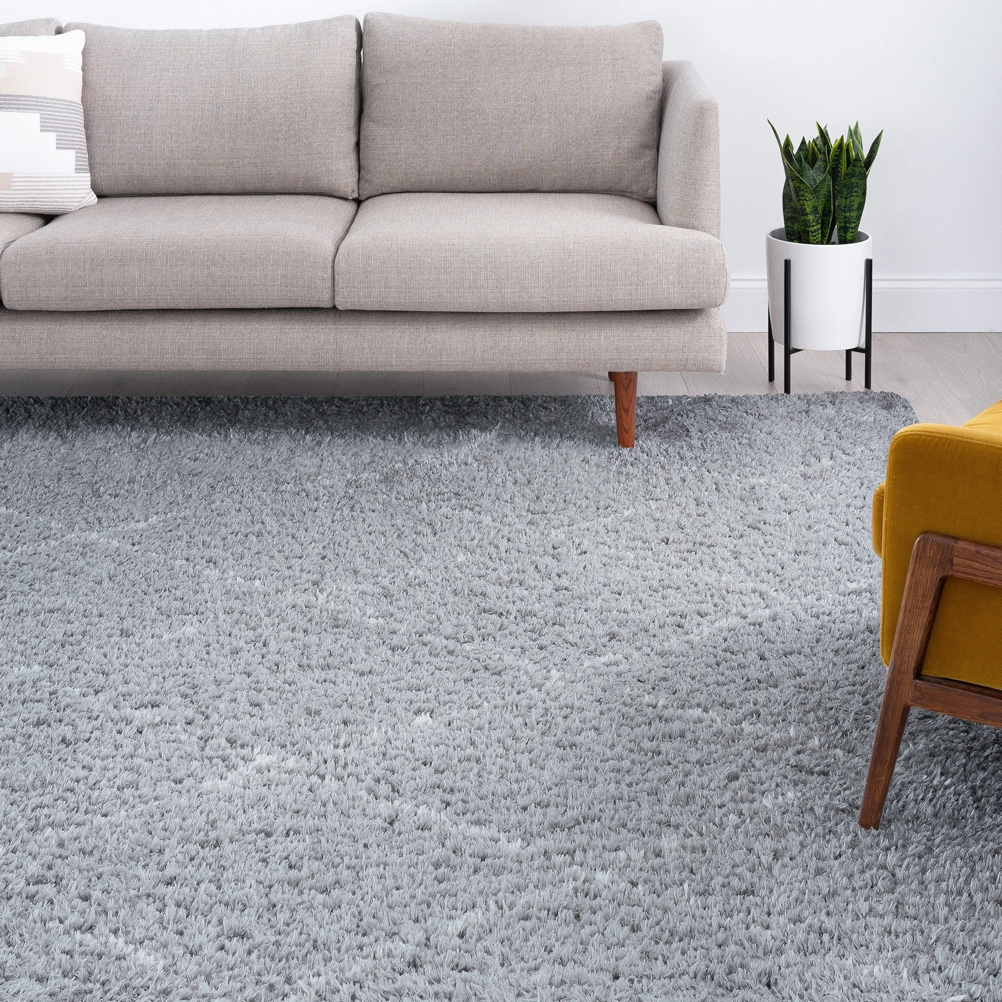 Heartfelt Shag Modern & Contemporary Diamond Indoor Area Rug