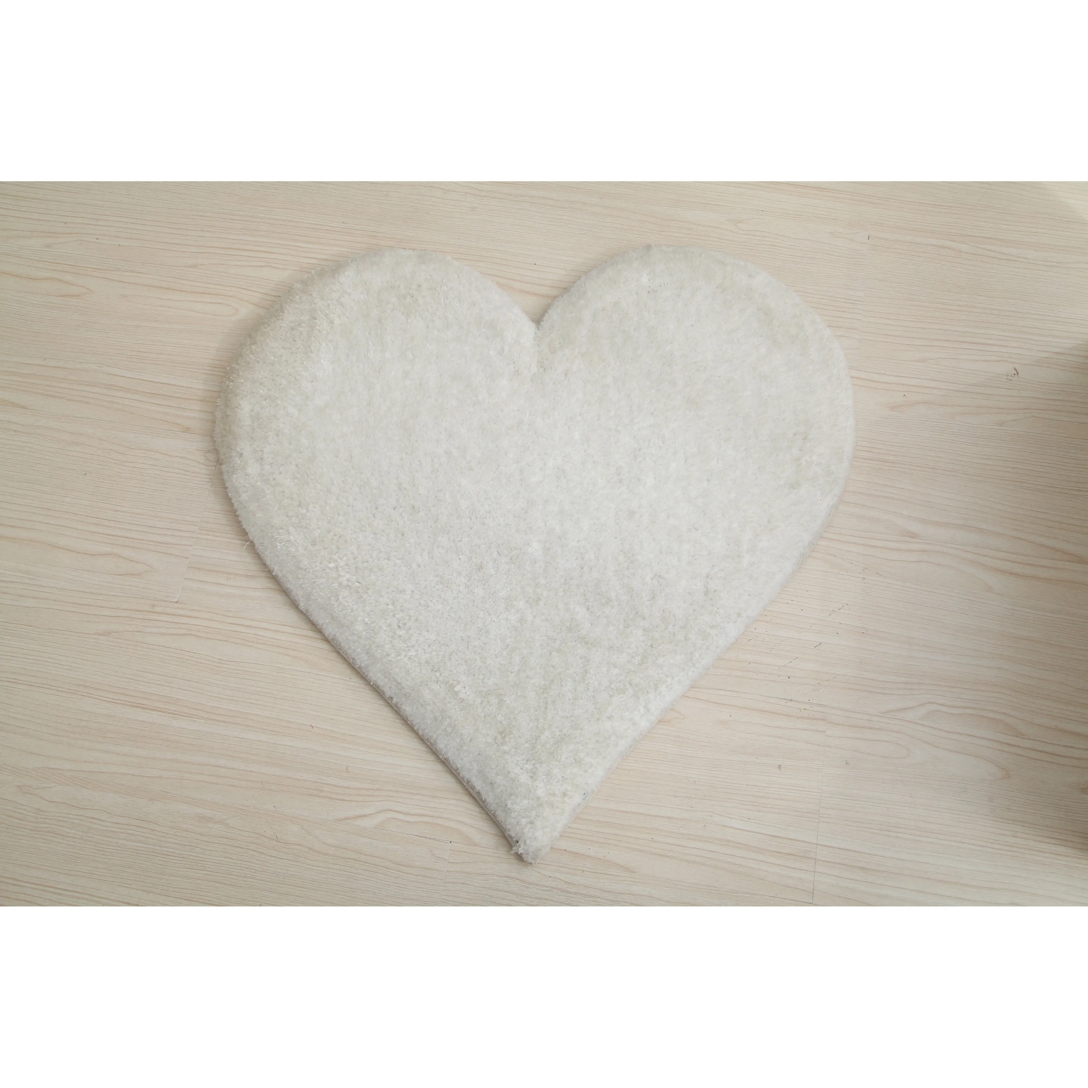Hearts Collection Hand Woven Shag Area Rug - 24 x 24