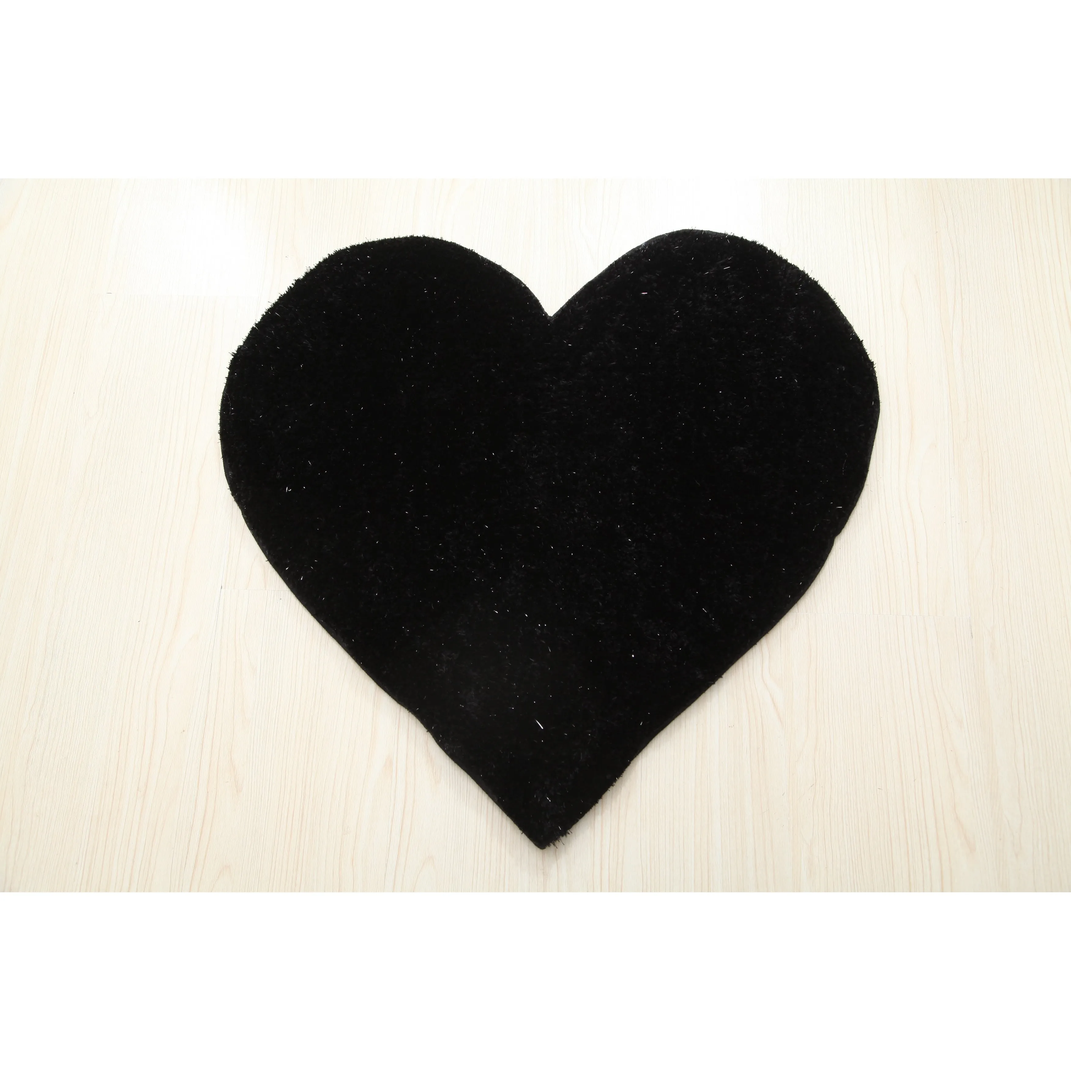Hearts Collection Hand Woven Shag Area Rug - 24 x 24