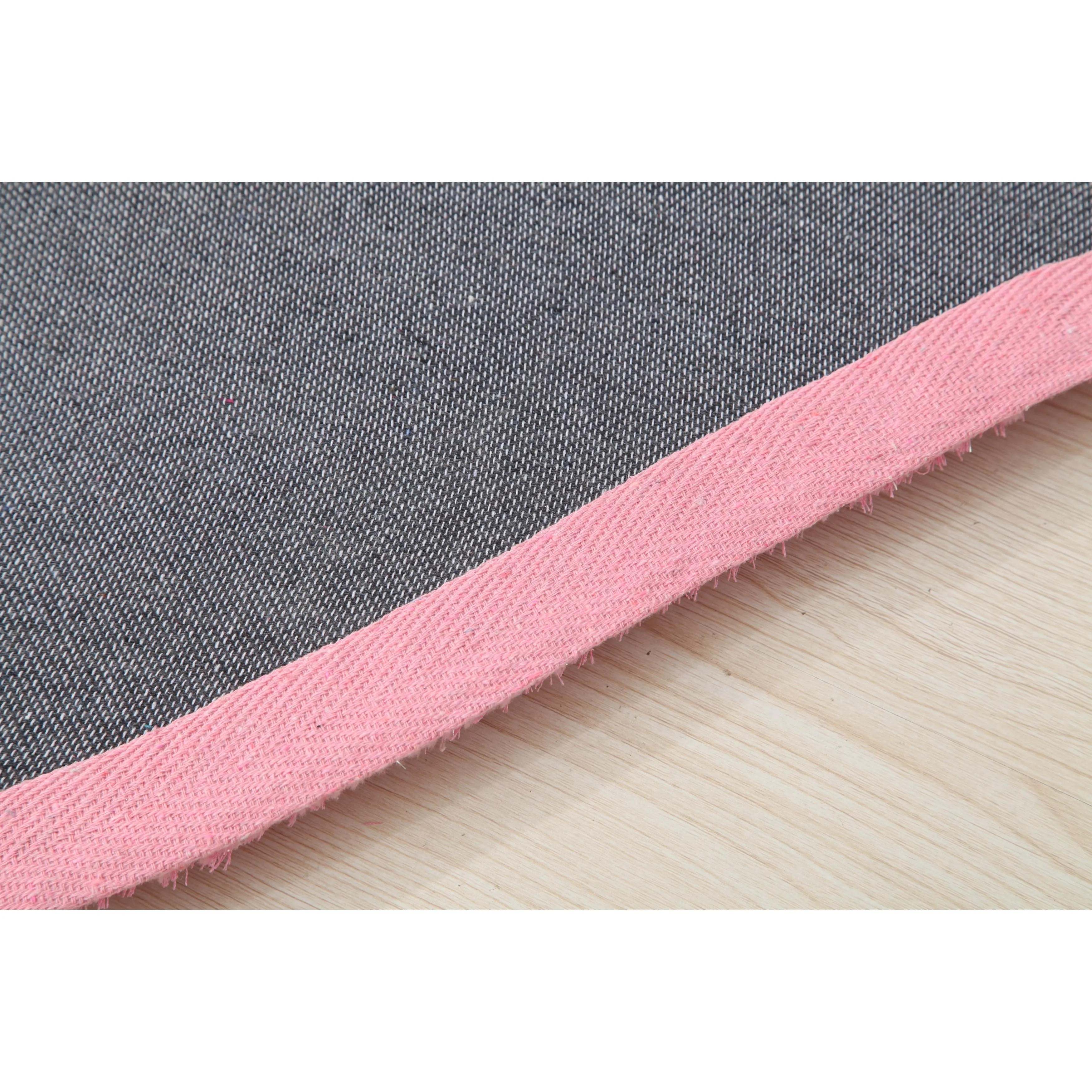 Hearts Collection Hand Woven Shag Area Rug - 24 x 24