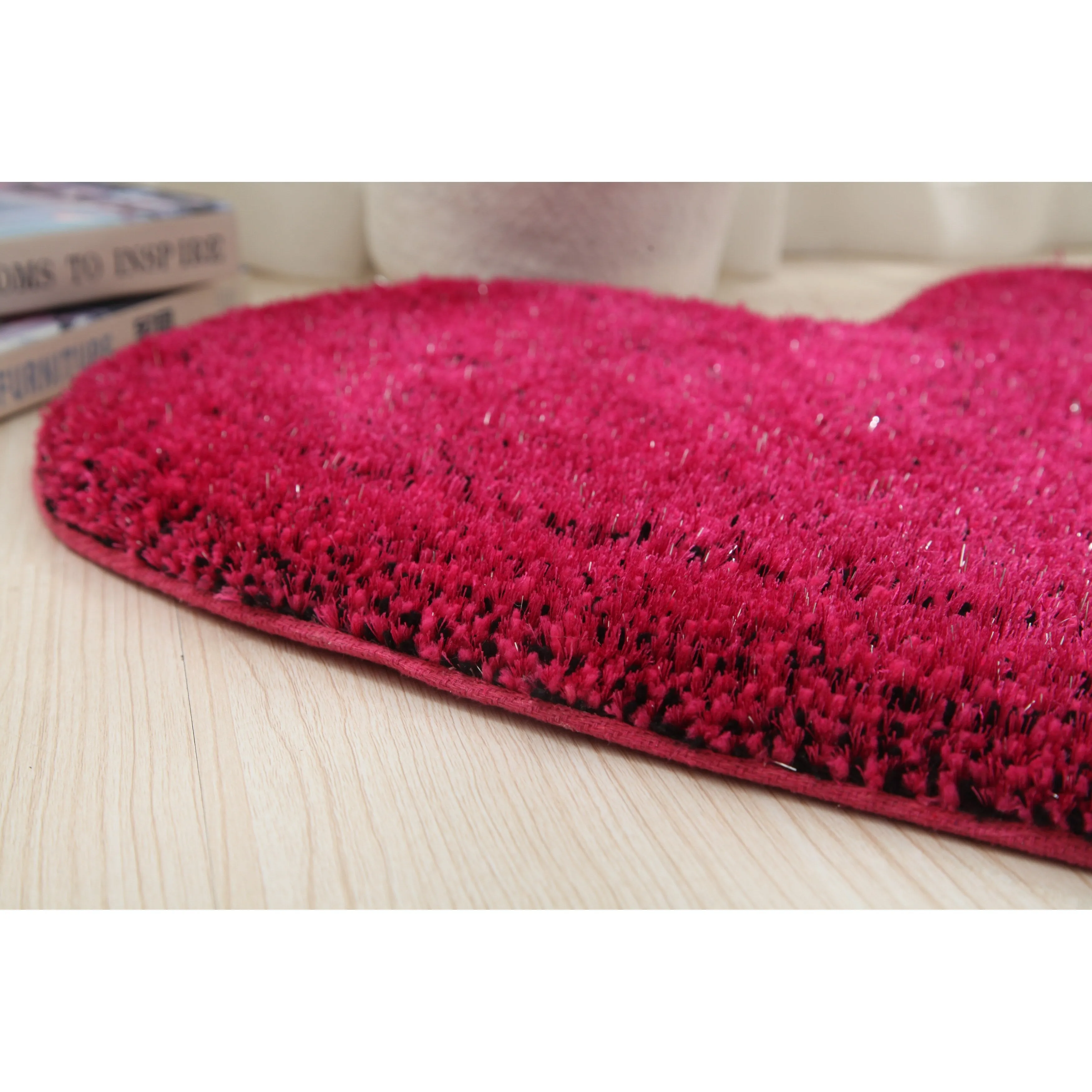 Hearts Collection Hand Woven Shag Area Rug - 24 x 24