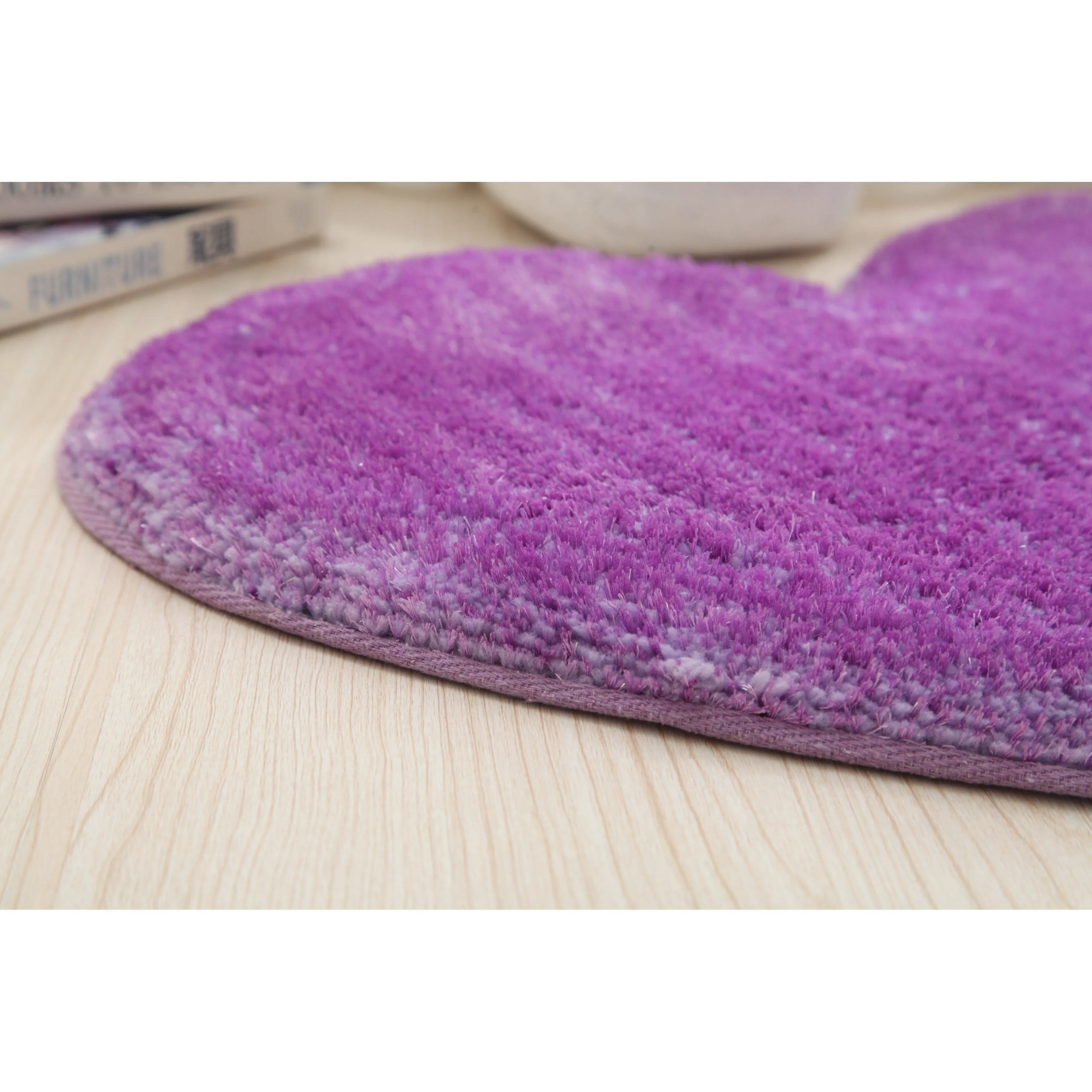 Hearts Collection Hand Woven Shag Area Rug - 24 x 24