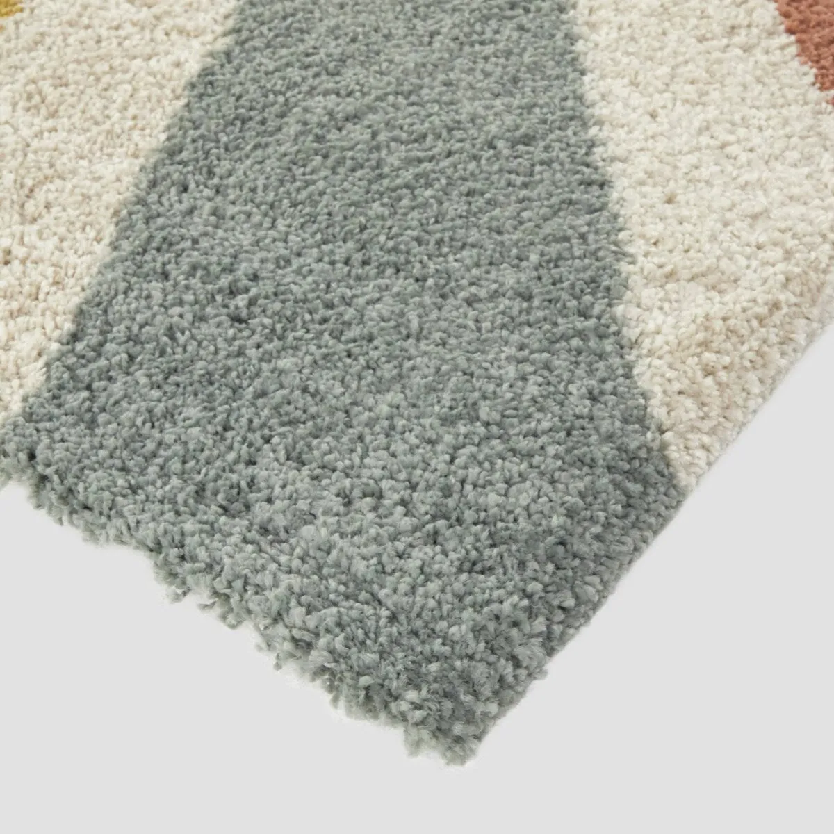 Helia Rainbow Sunrise Shag Area Rug