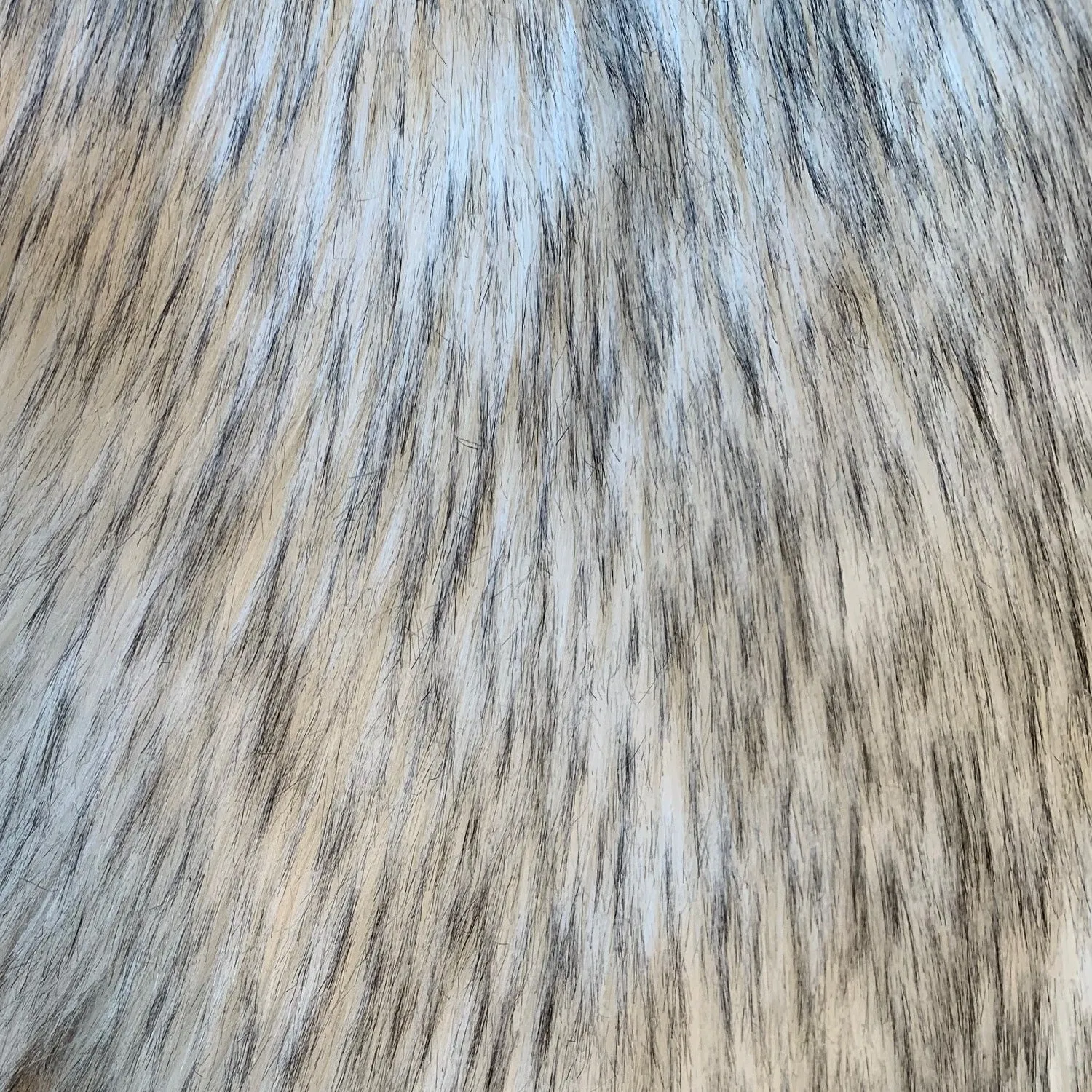 Highland Select Natural Long Wool Sheepskin 4 Pelt Shag Rug - 3'6 x 5'6