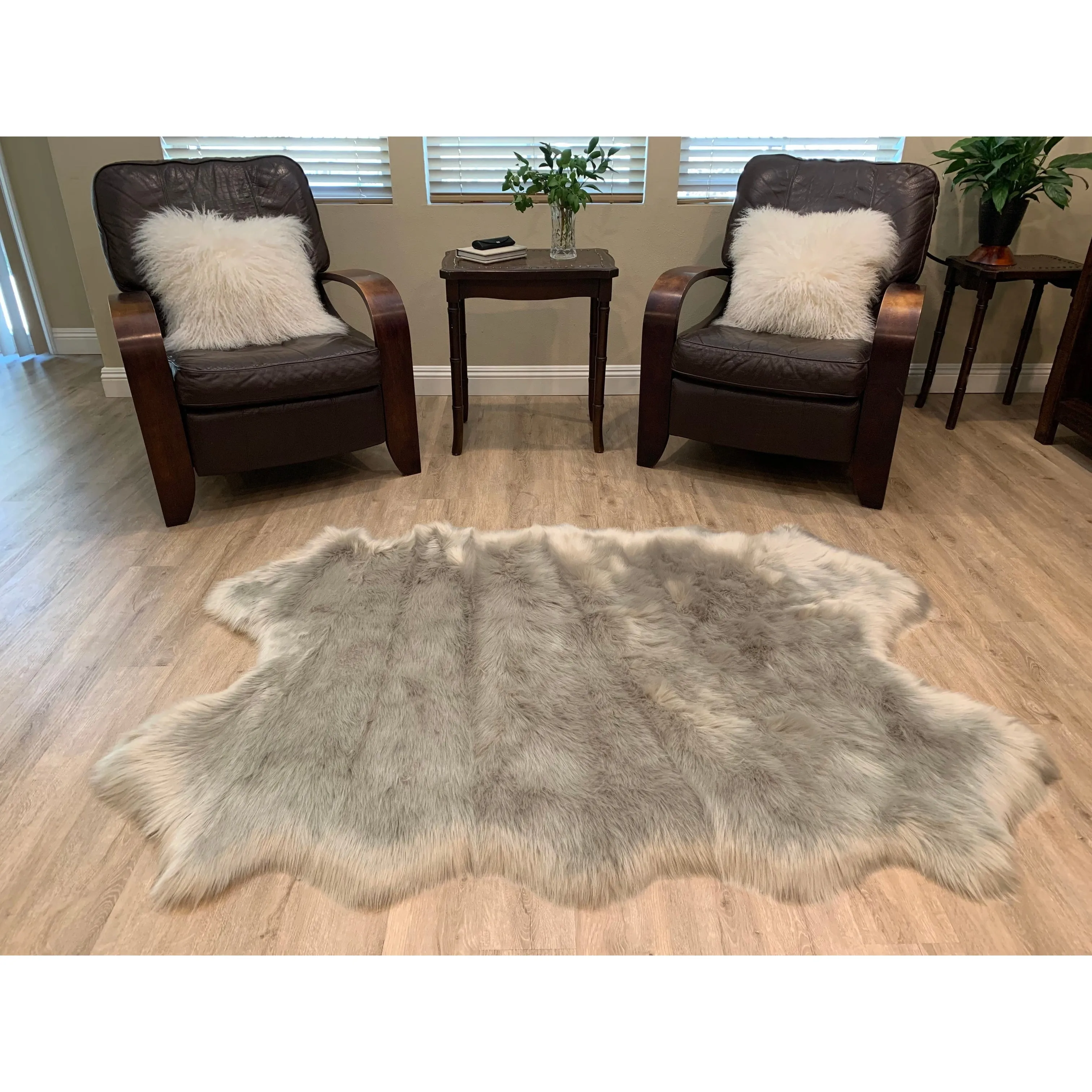 Highland Select Natural Long Wool Sheepskin 4 Pelt Shag Rug - 3'6 x 5'6
