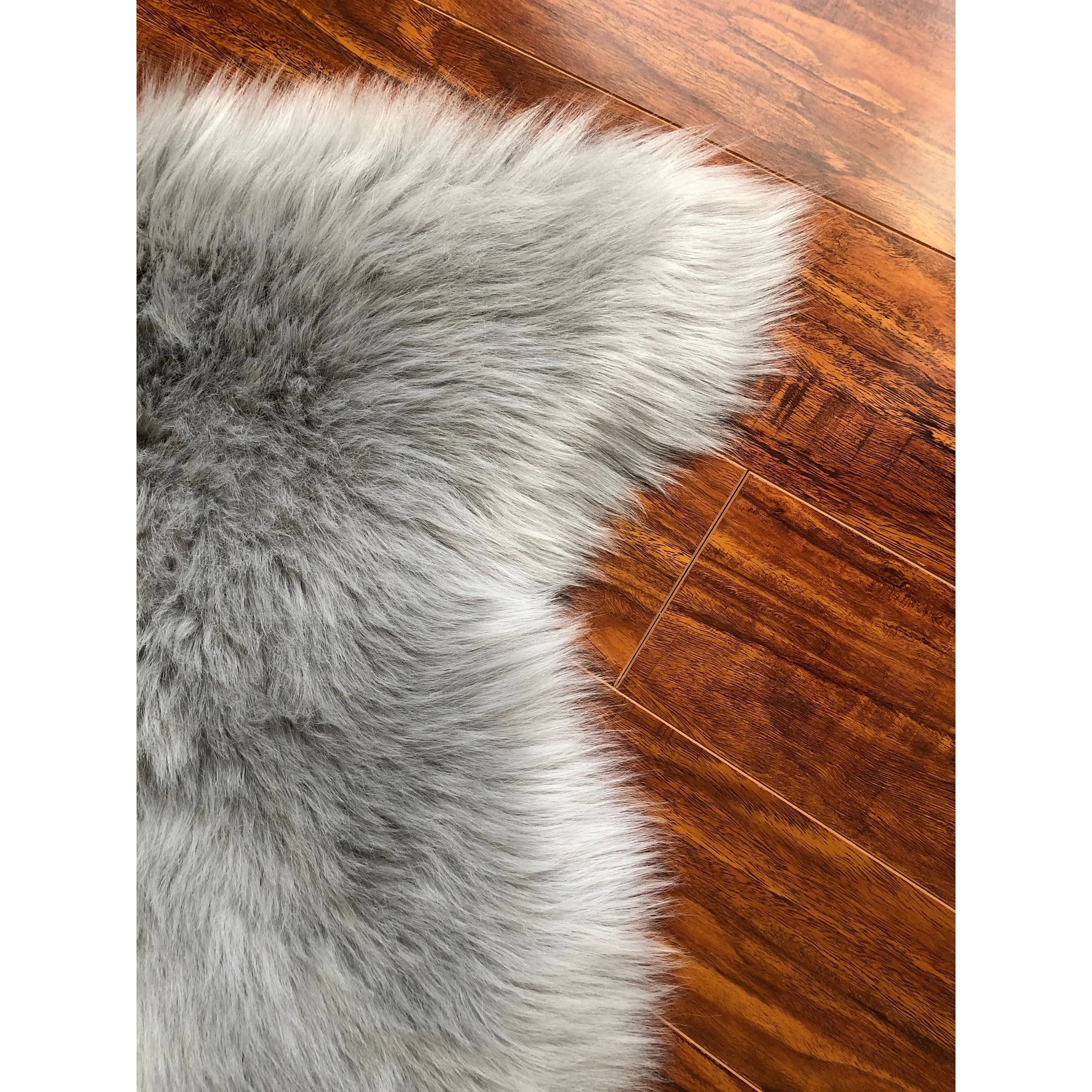 Highland Select Natural Long Wool Sheepskin 4 Pelt Shag Rug - 3'6 x 5'6