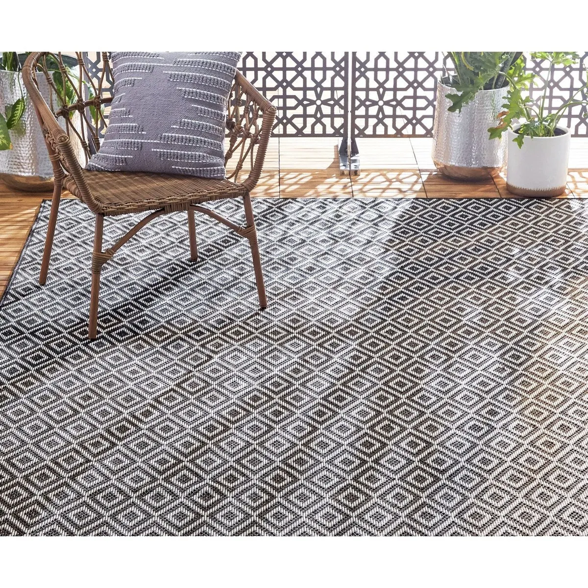 Home Dynamix Tripoli Lydia Indoor/ Outdoor Area Rug