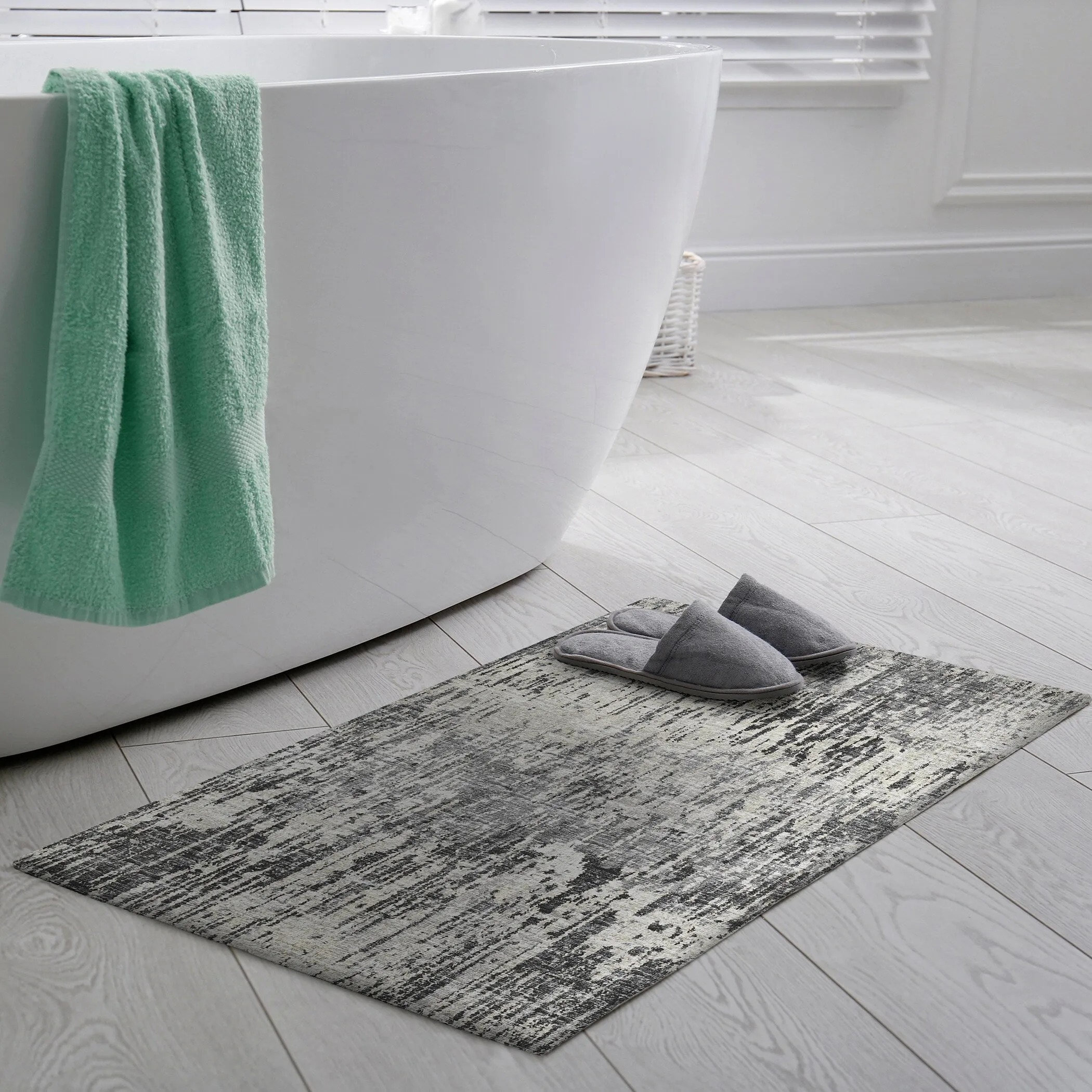 Indoor/ Outdoor Accord Modern Brushstrokes Polyester Washable Rug New