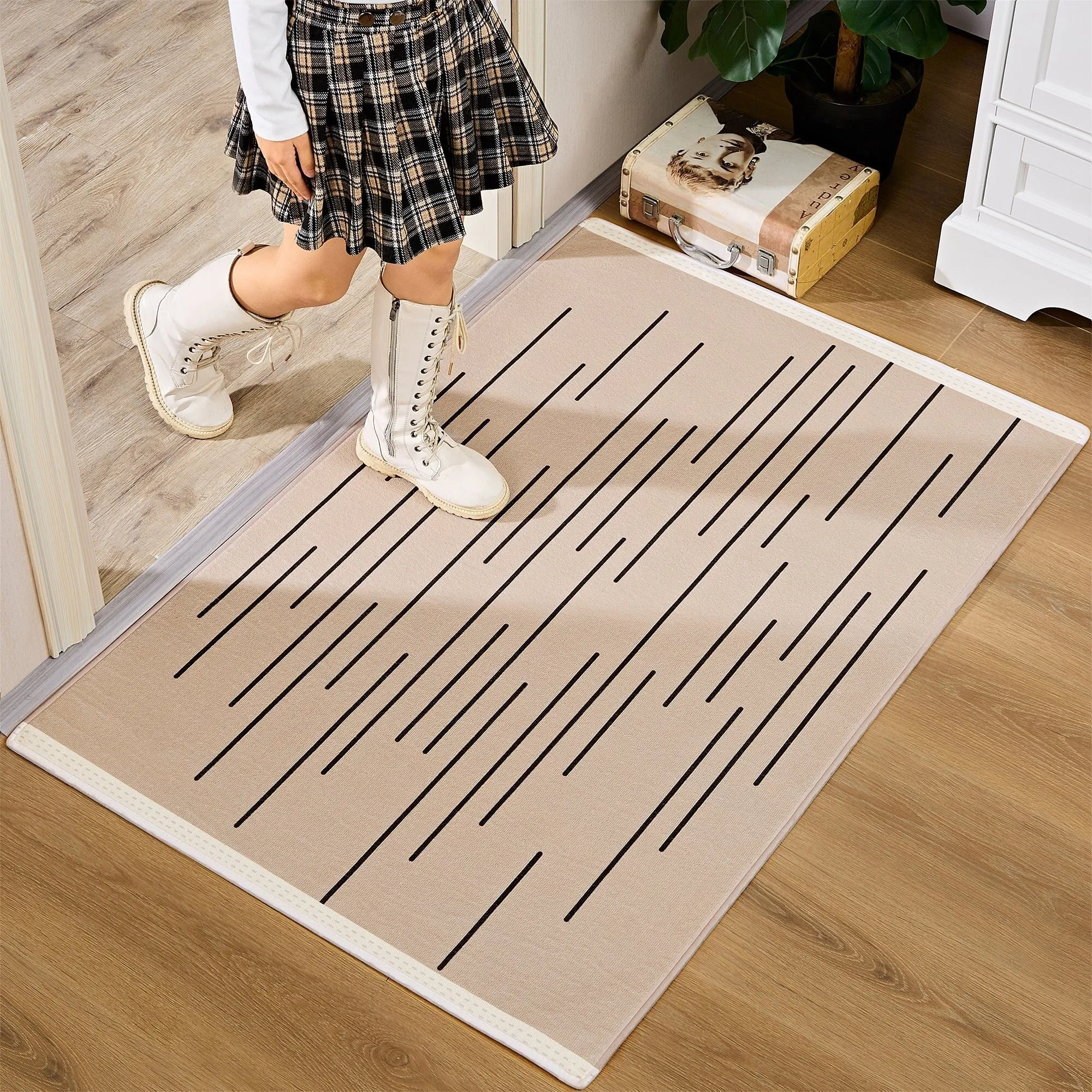 Javlergo Door Mat. Washable Indoor Outdoor Floor Doormat. 47.2 x 31.5/28.7 x 16.9