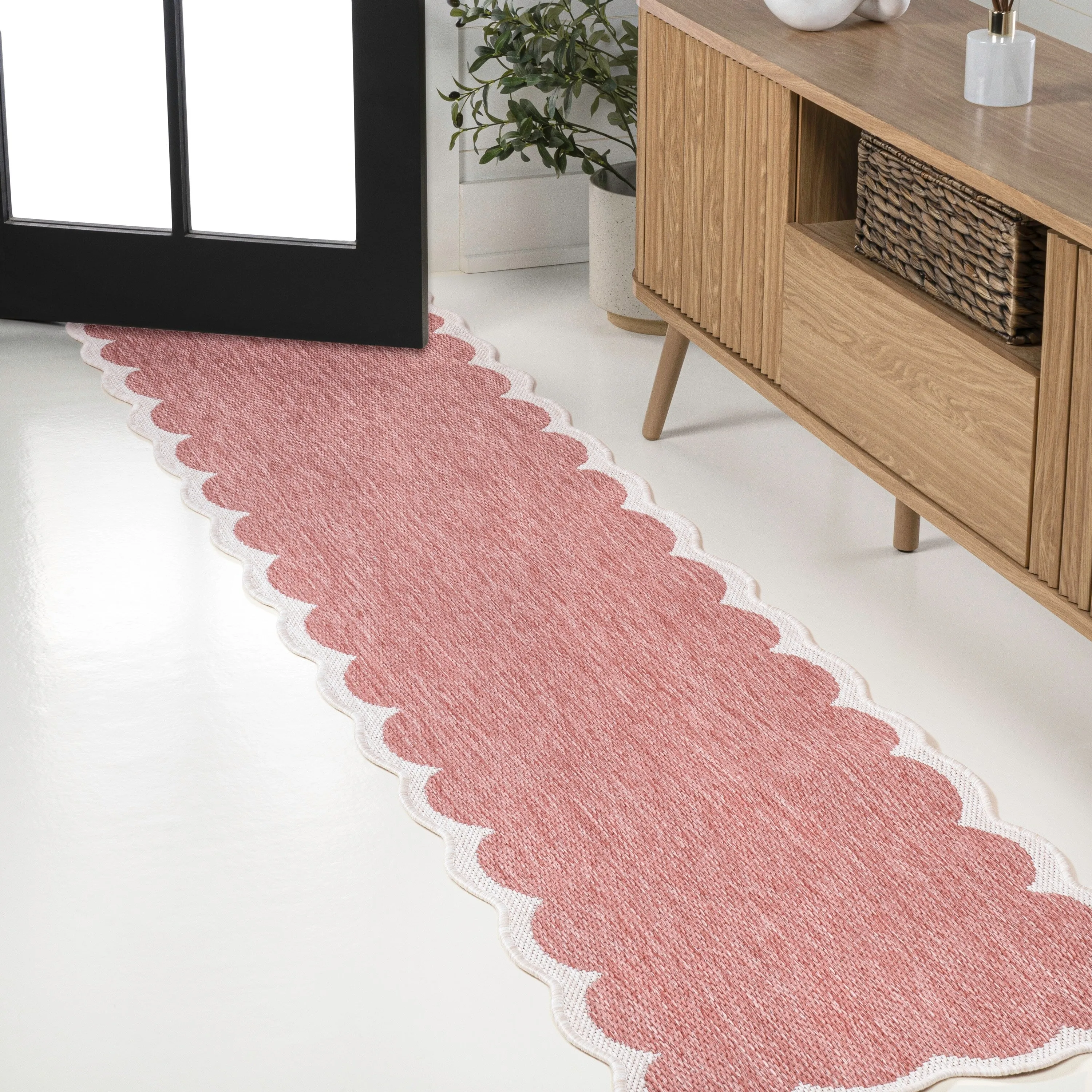 JONATHAN Y Alice Classic Cottage Two-Tone Scalloped Indoor/Outdoor Shaped Area Rug