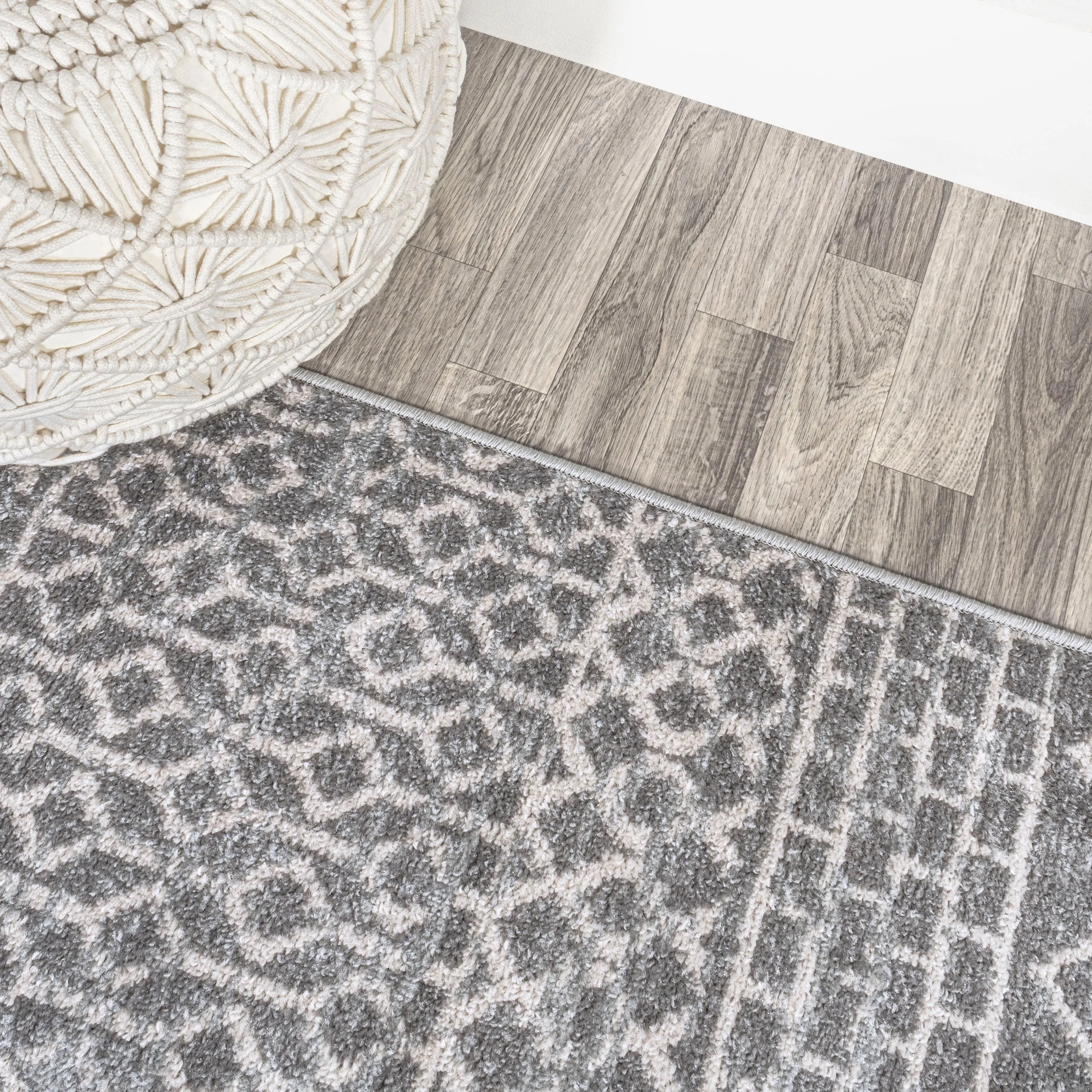 JONATHAN Y Athens Moroccan Vintage Geometric Rug Area Rug