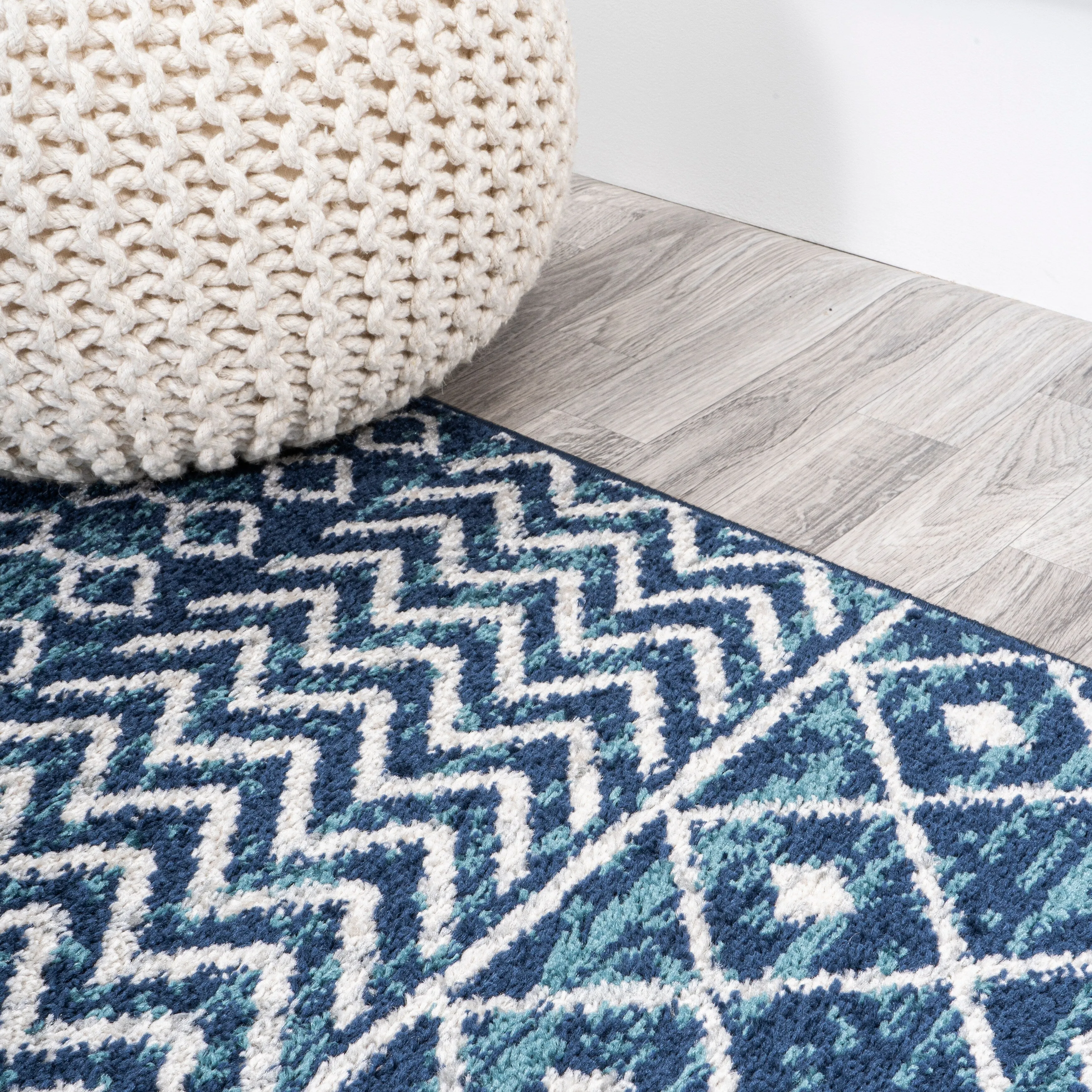 JONATHAN Y Athens Moroccan Vintage Geometric Rug Area Rug