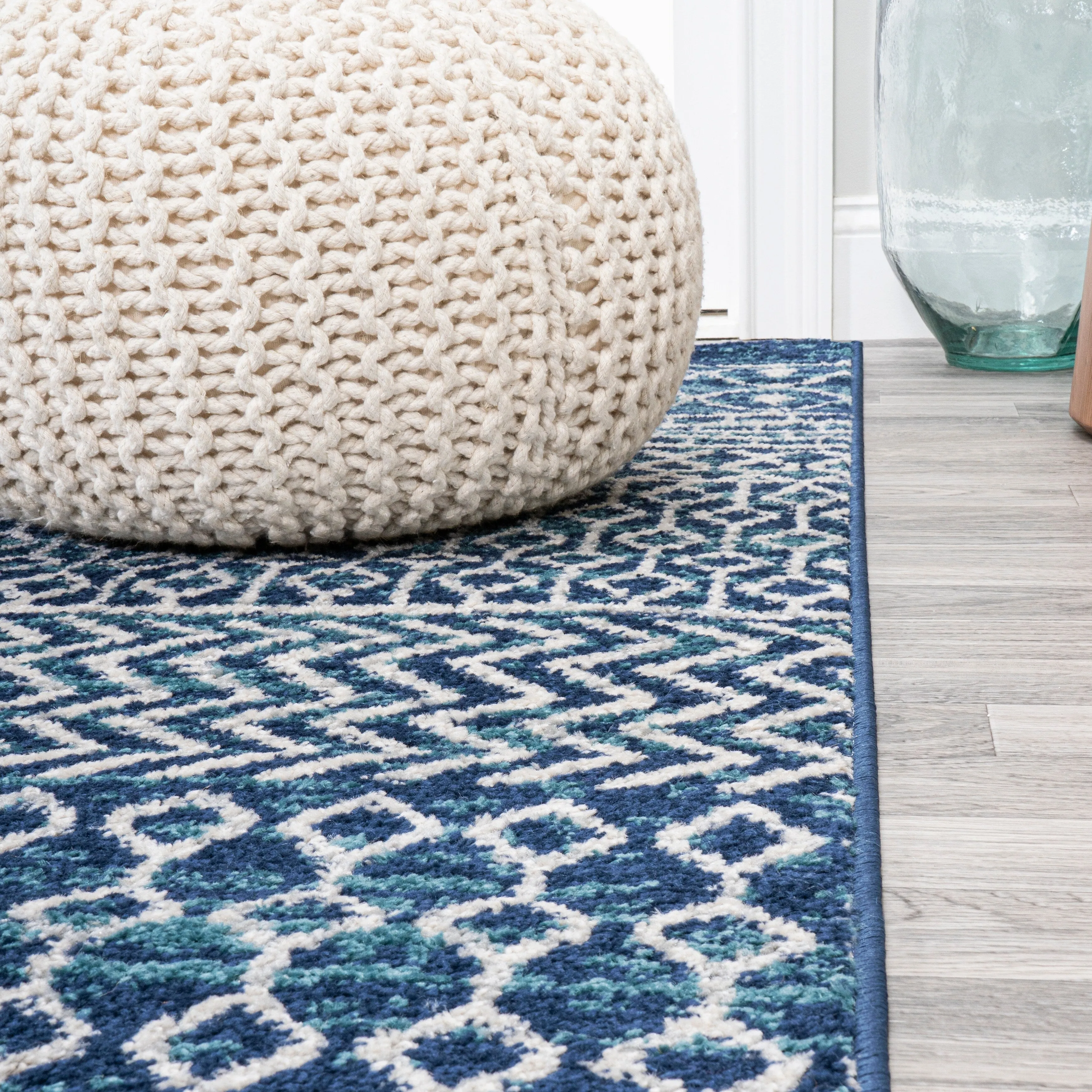 JONATHAN Y Athens Moroccan Vintage Geometric Rug Area Rug