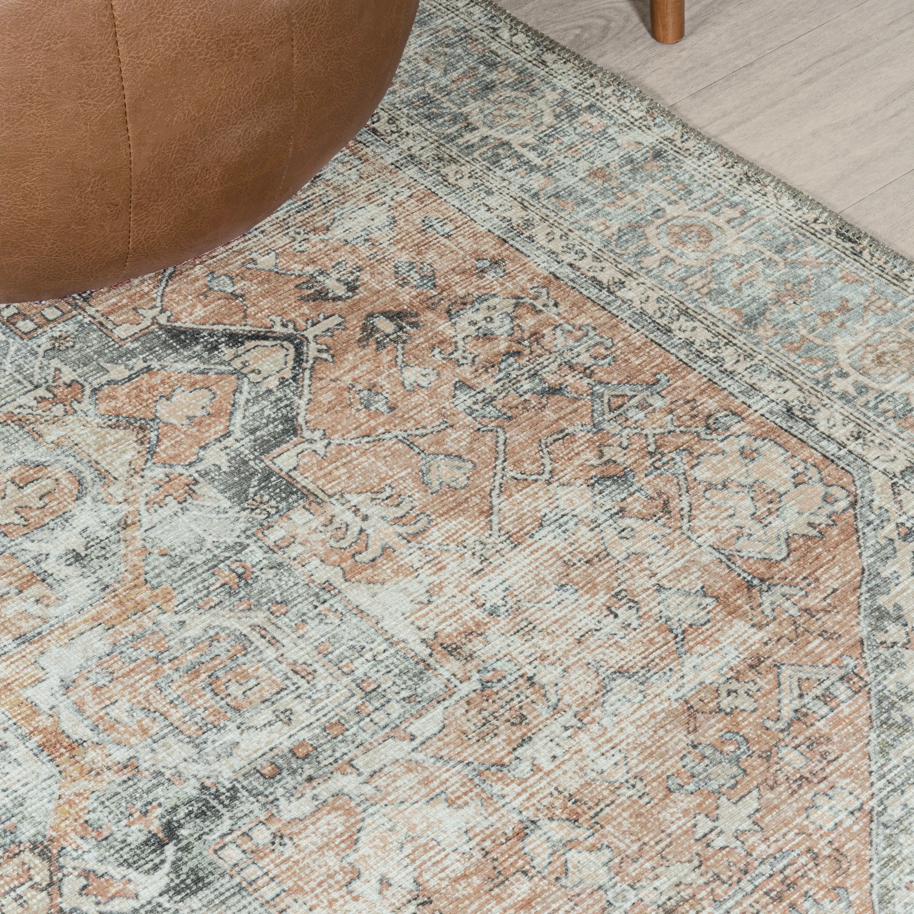 JONATHAN Y Bausch Distressed Medallion Chenille Machine-Washable Area Rug