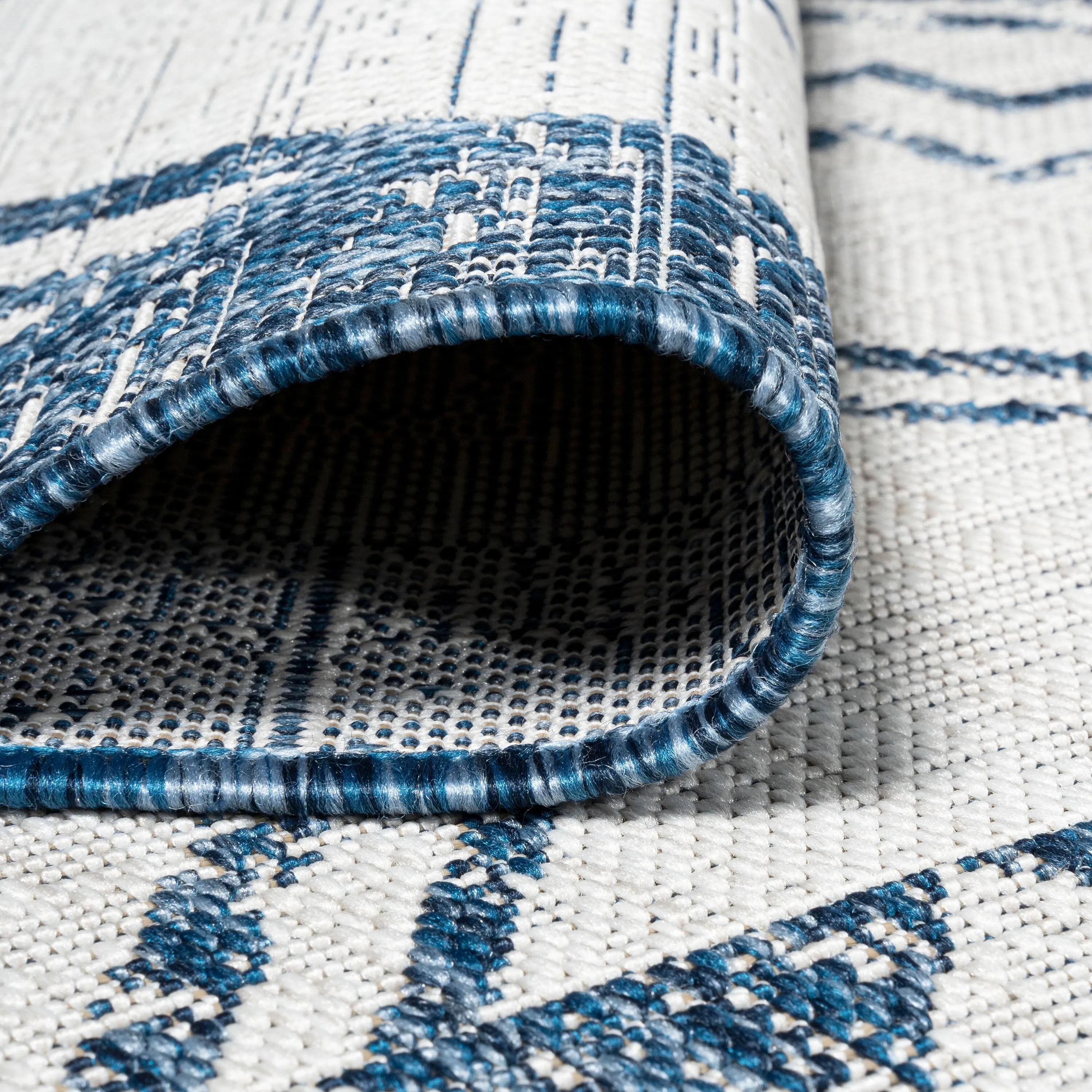 JONATHAN Y Carwa Diamond Tribal Medallion Indoor/Outdoor Area Rug