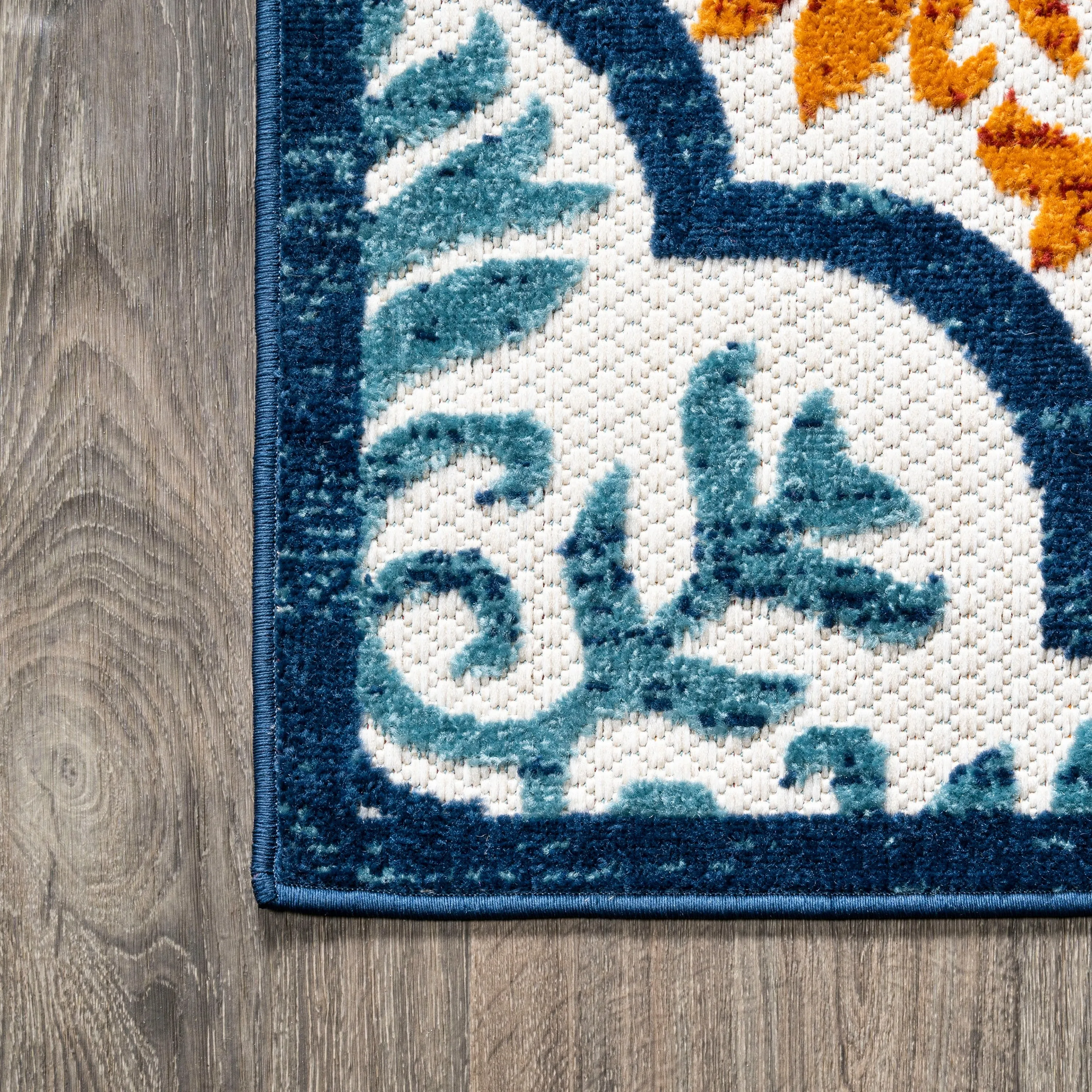 JONATHAN Y Circus Ornate Ogee Trellis High-Low Indoor/Outdoor Area Rug