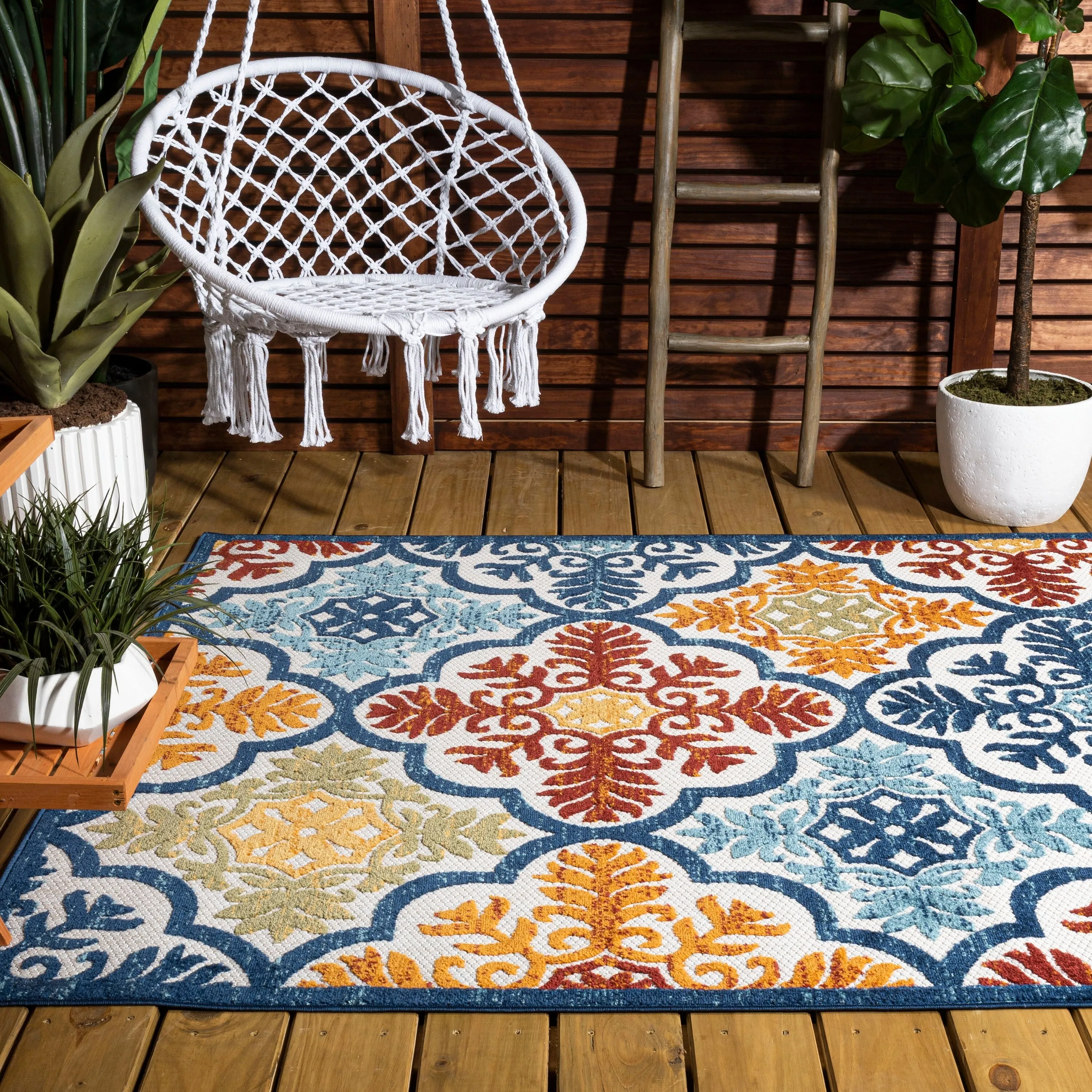 JONATHAN Y Circus Ornate Ogee Trellis High-Low Indoor/Outdoor Area Rug