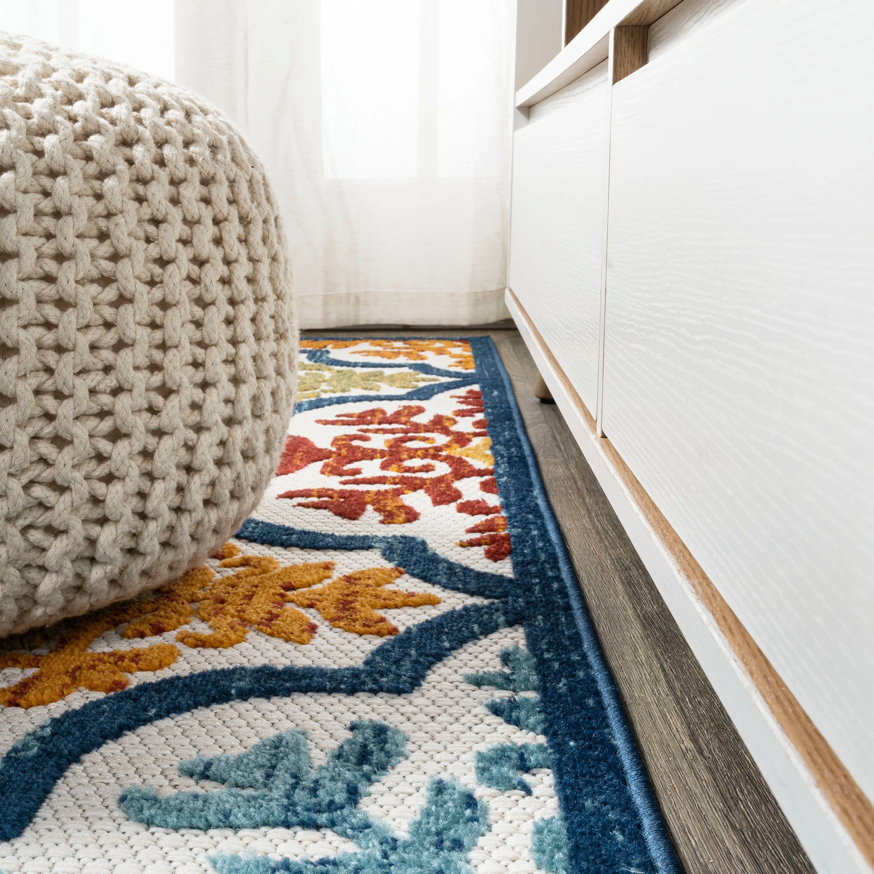 JONATHAN Y Circus Ornate Ogee Trellis High-Low Indoor/Outdoor Area Rug