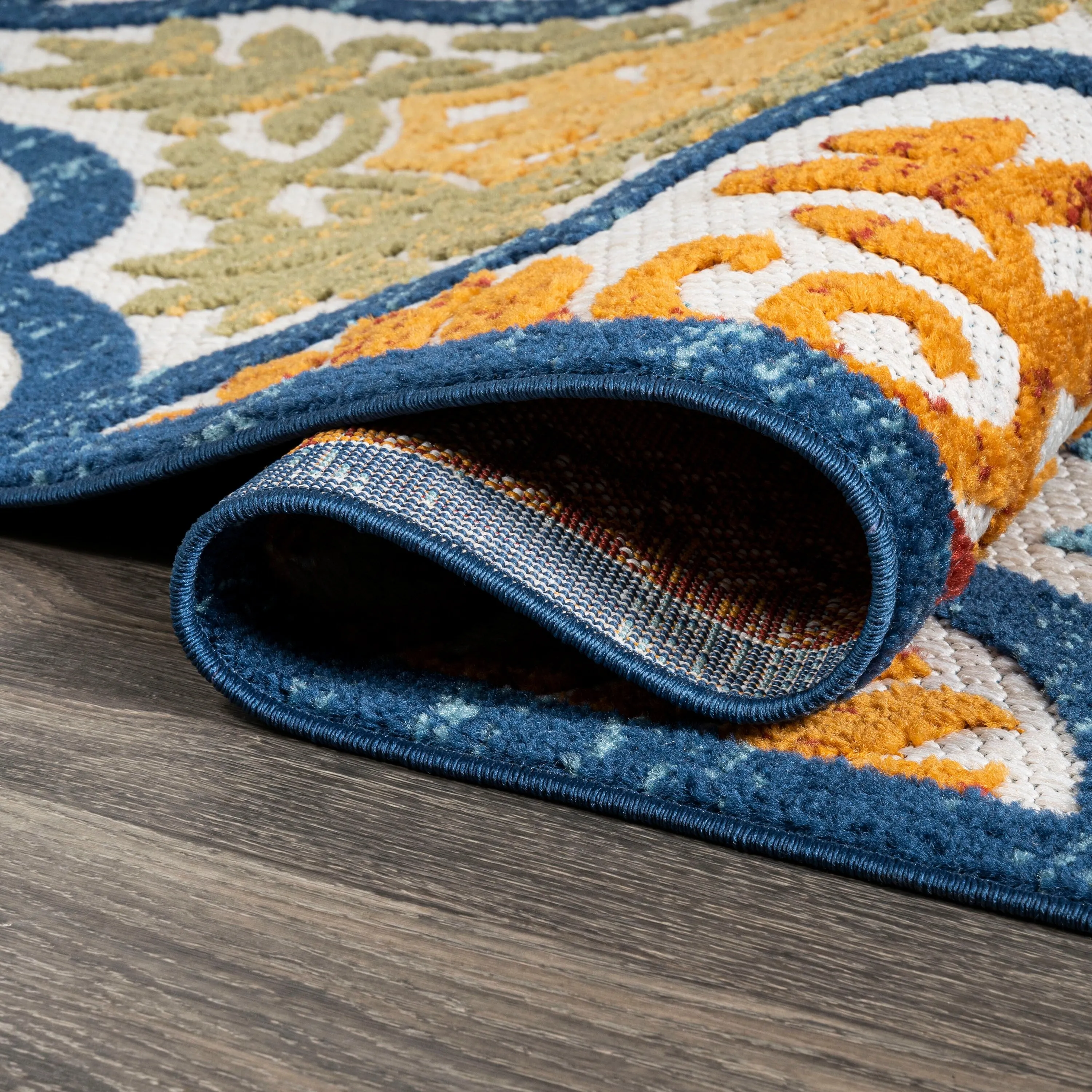 JONATHAN Y Circus Ornate Ogee Trellis High-Low Indoor/Outdoor Area Rug