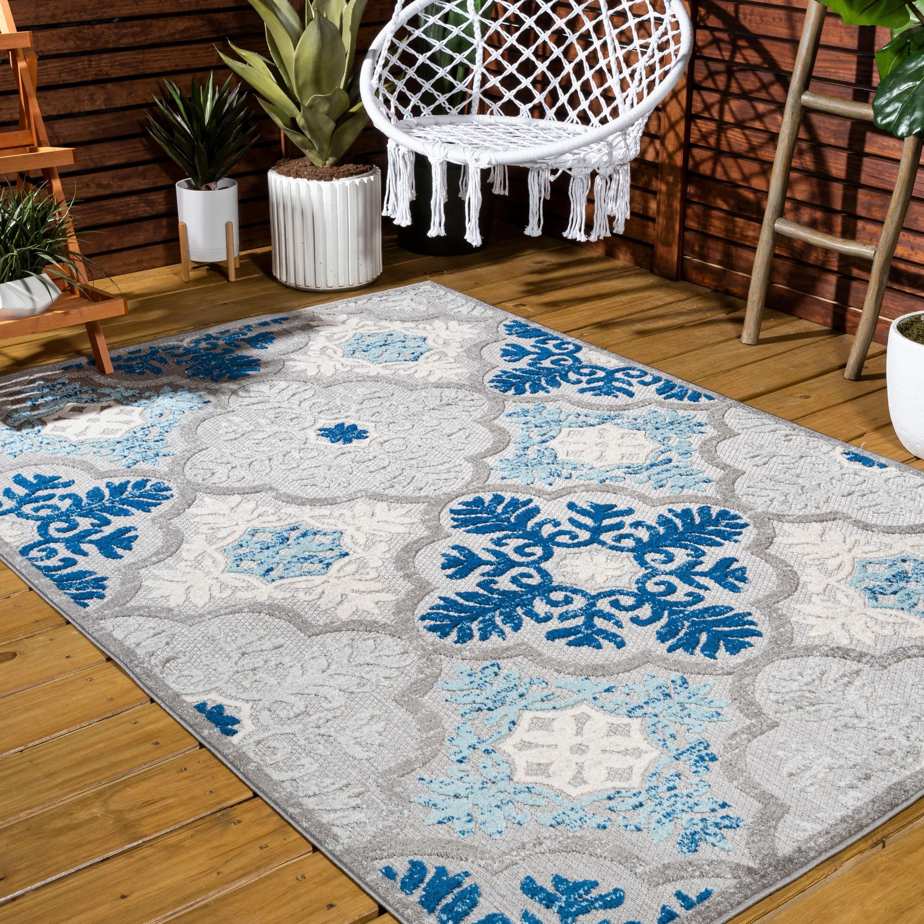 JONATHAN Y Circus Ornate Ogee Trellis High-Low Indoor/Outdoor Area Rug