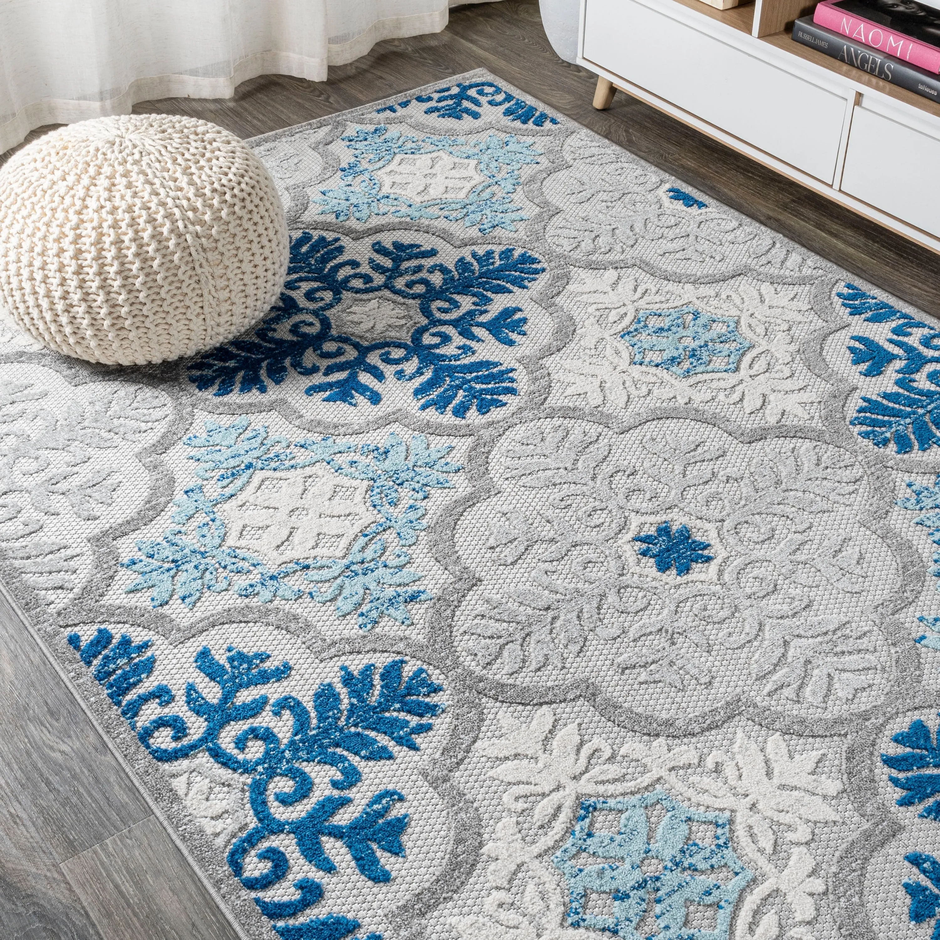 JONATHAN Y Circus Ornate Ogee Trellis High-Low Indoor/Outdoor Area Rug