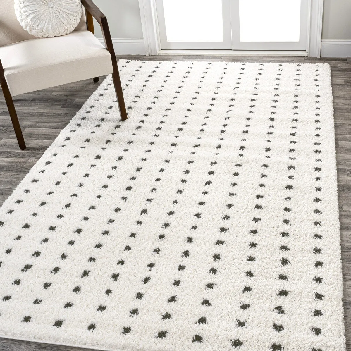 JONATHAN Y Deia Modern Geometric Dot Shag Area Rug