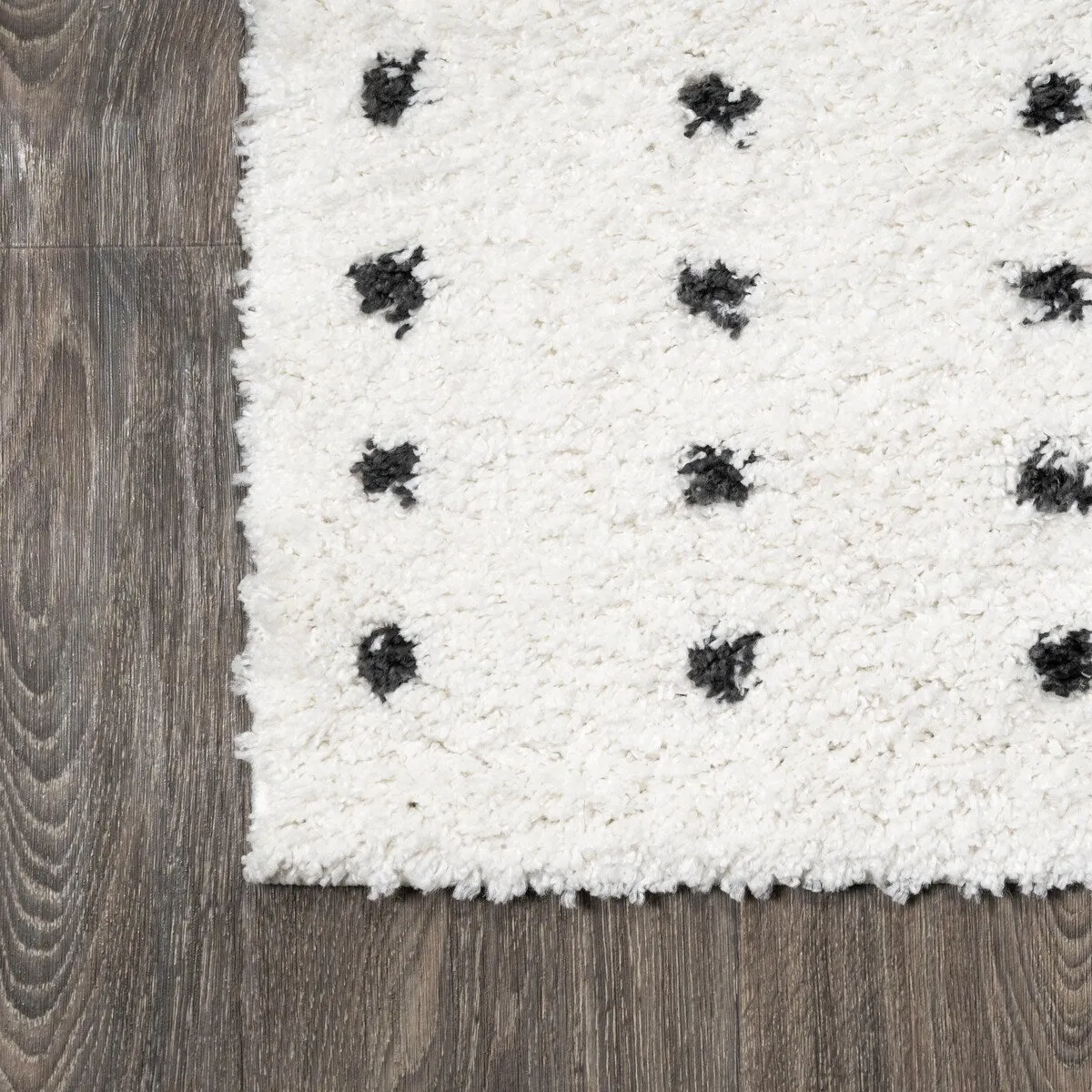 JONATHAN Y Deia Modern Geometric Dot Shag Area Rug