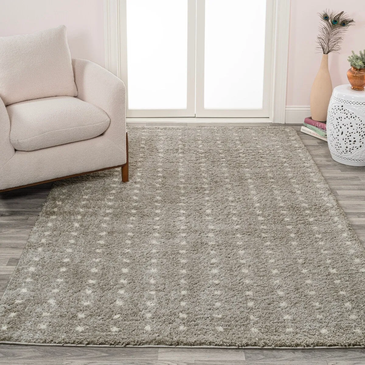 JONATHAN Y Deia Modern Geometric Dot Shag Area Rug