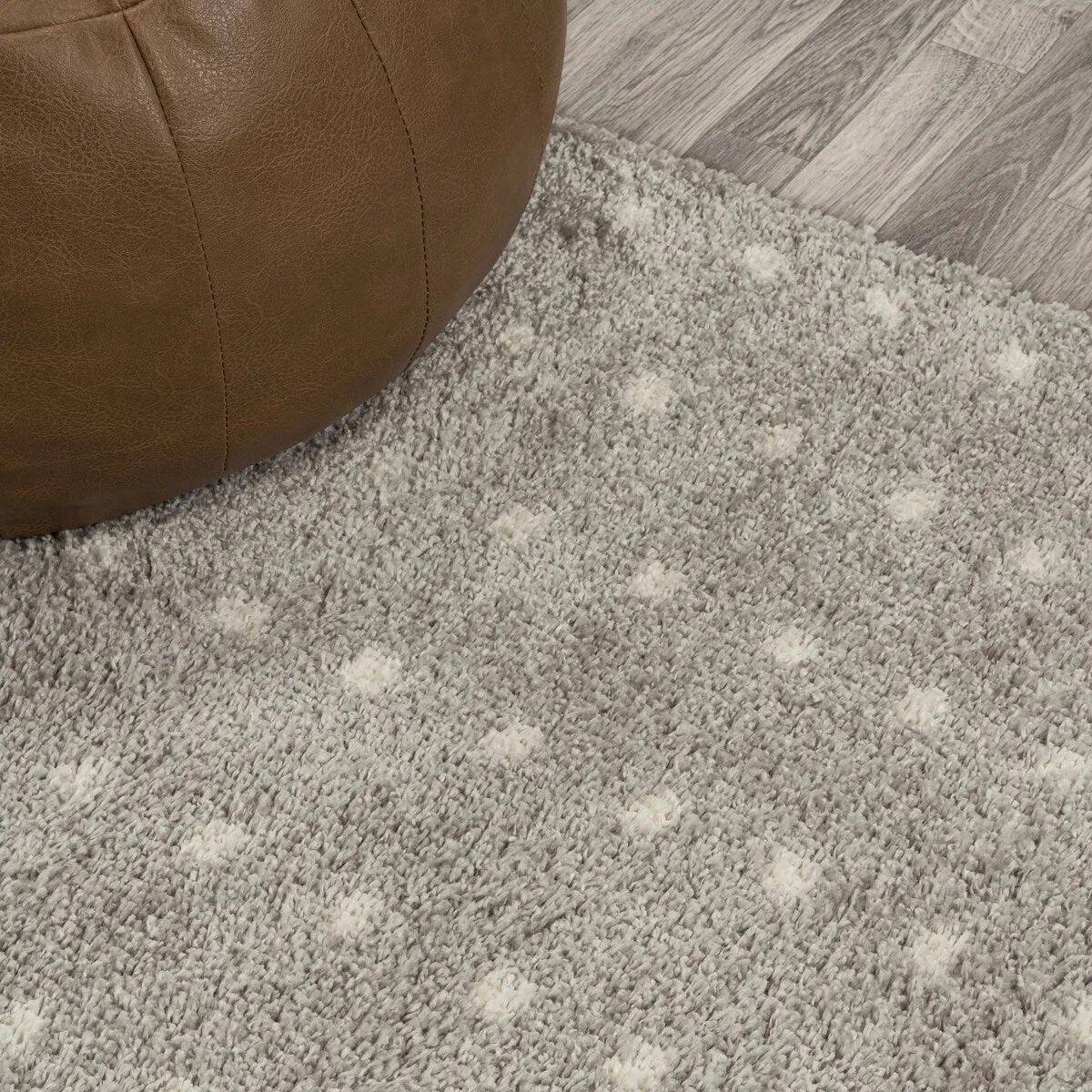 JONATHAN Y Deia Modern Geometric Dot Shag Area Rug