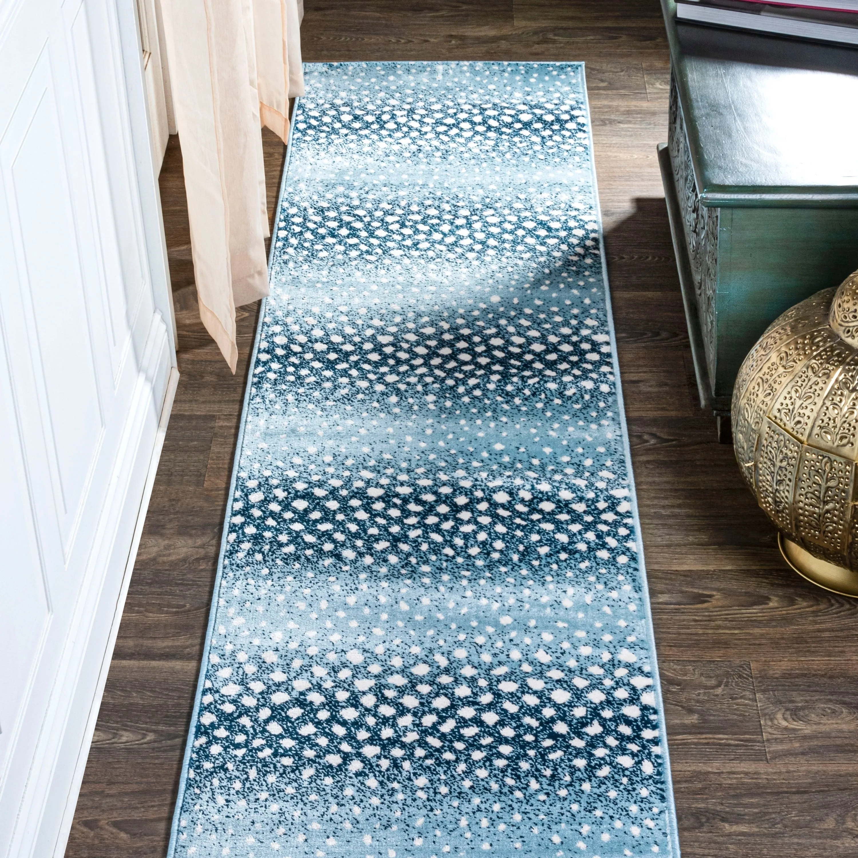 JONATHAN Y Goa Modern Animal Area Rug