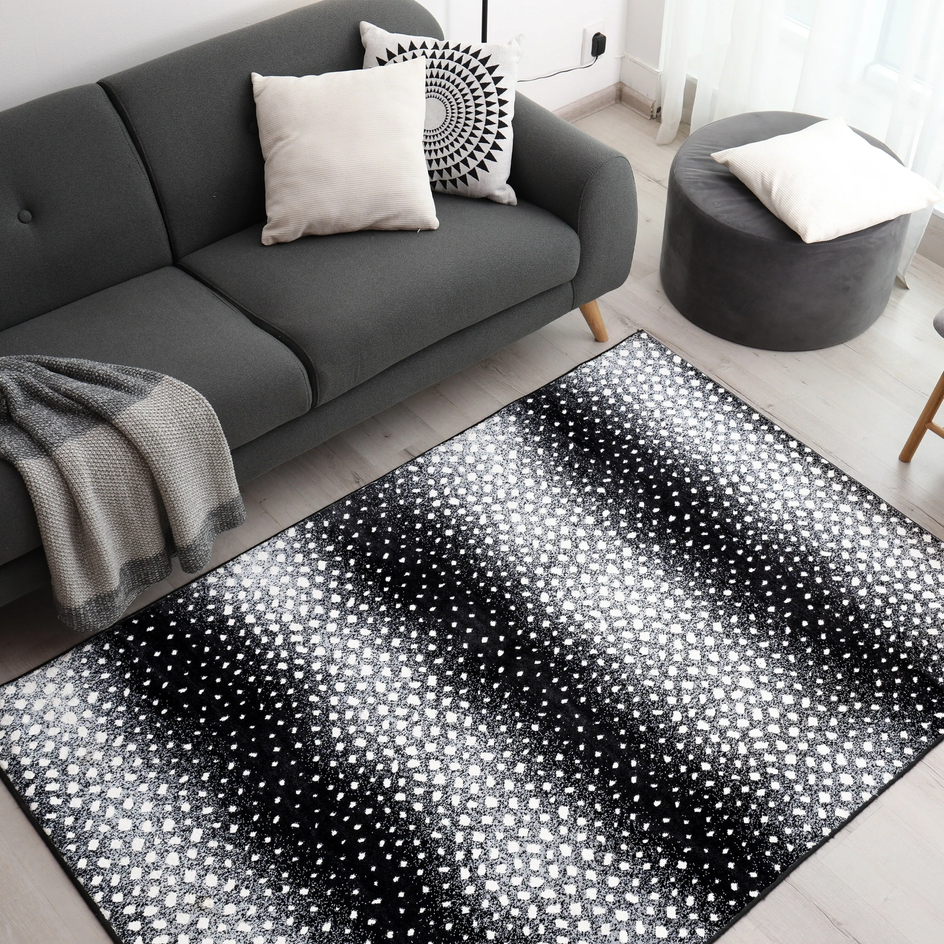 JONATHAN Y Goa Modern Animal Area Rug