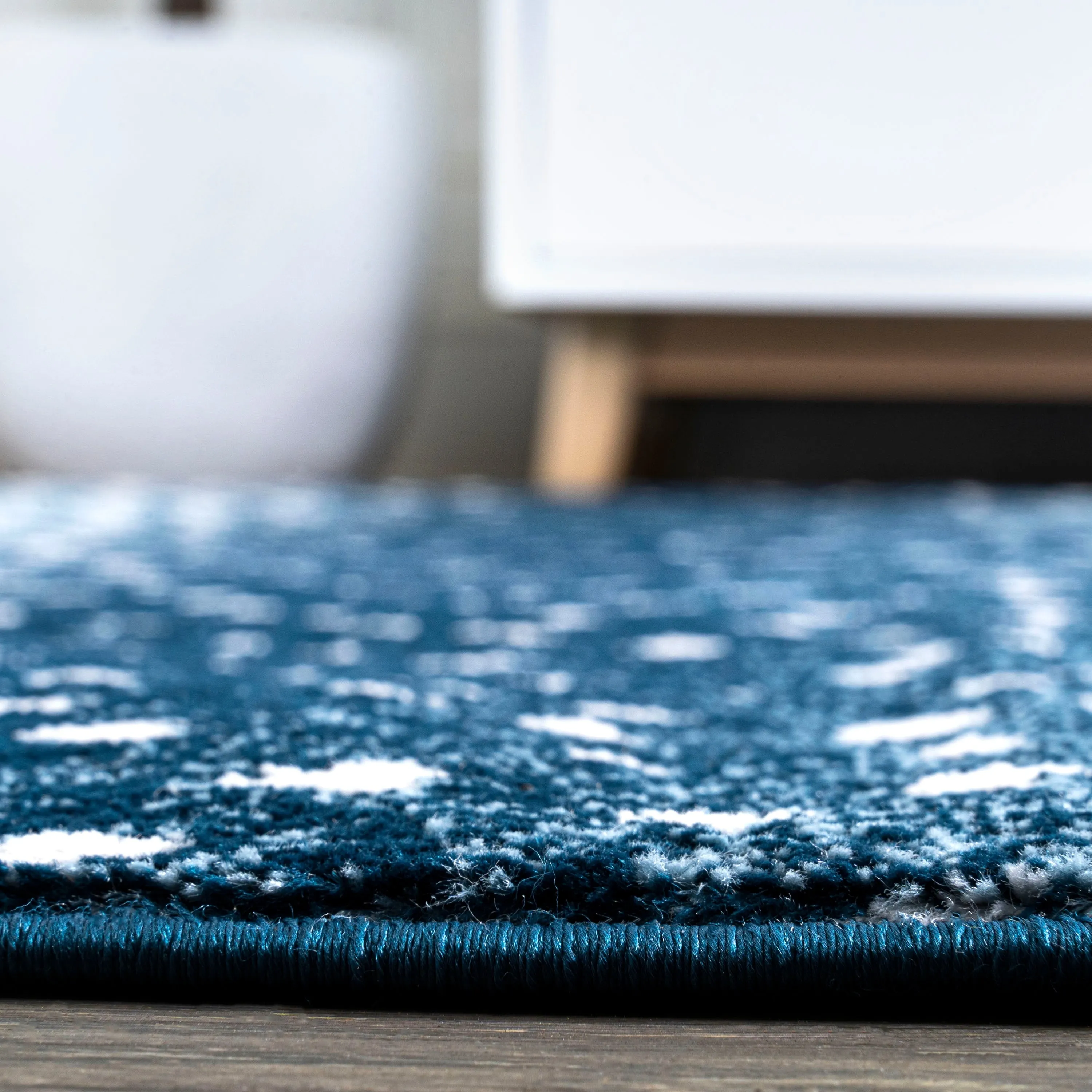 JONATHAN Y Goa Modern Animal Area Rug