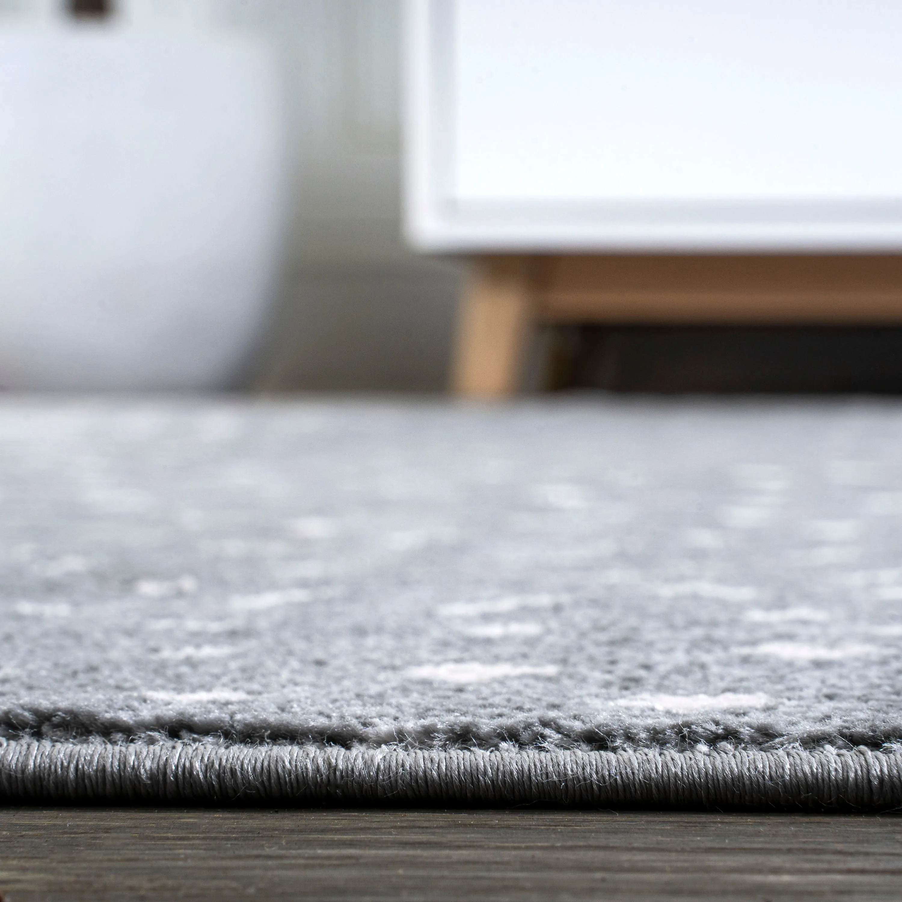 JONATHAN Y Goa Modern Animal Area Rug