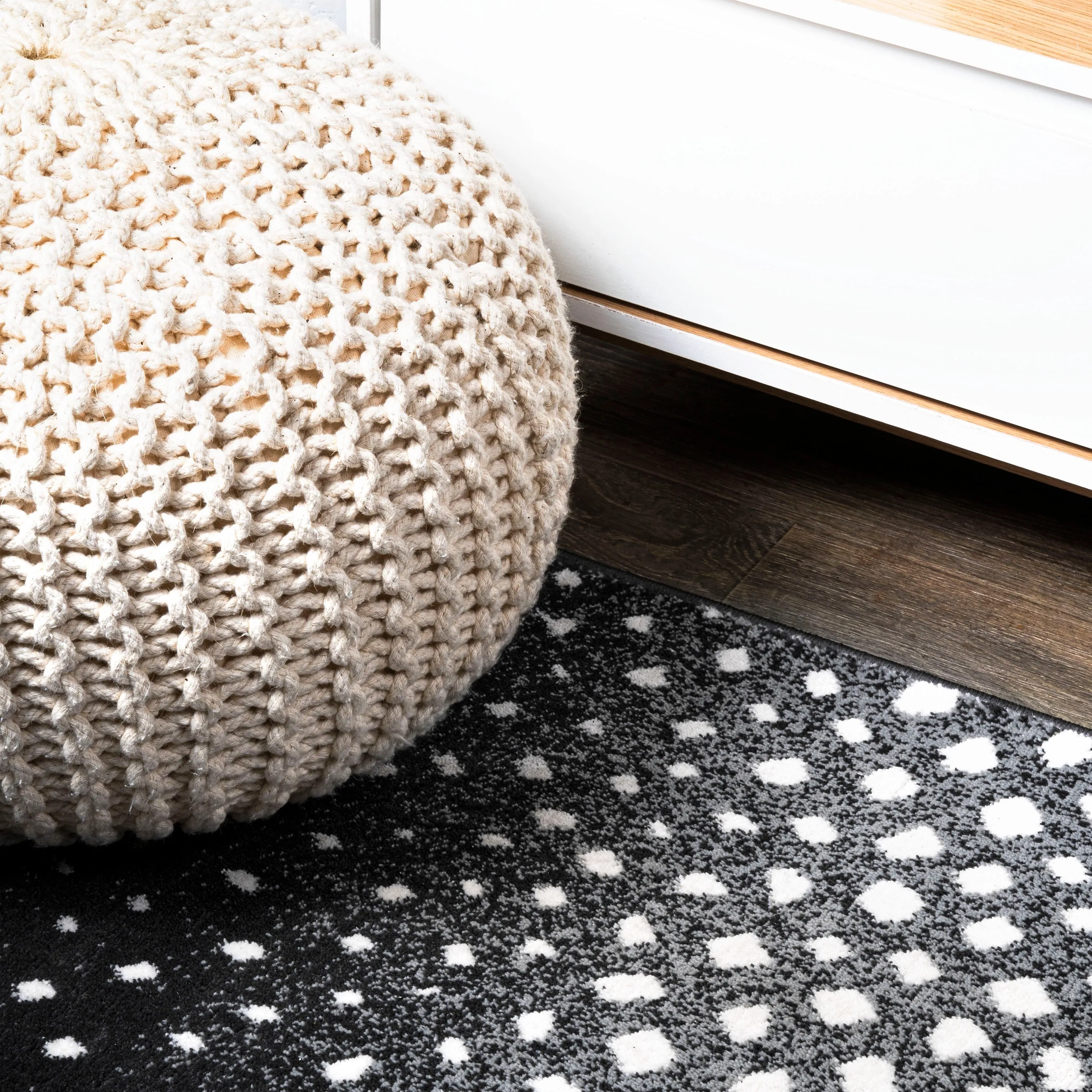 JONATHAN Y Goa Modern Animal Area Rug