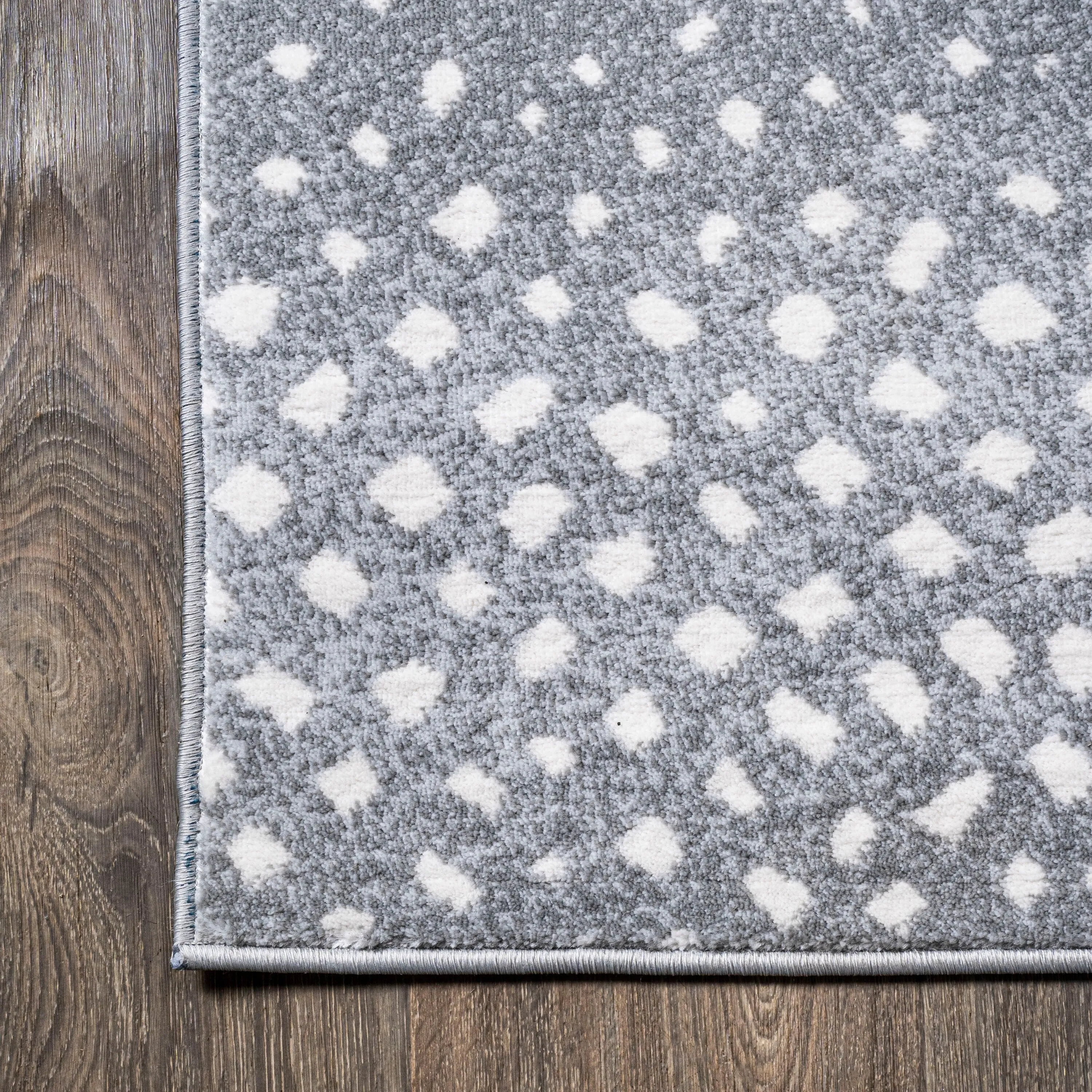 JONATHAN Y Goa Modern Animal Area Rug