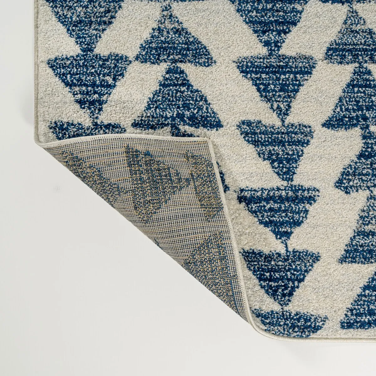 JONATHAN Y Khalil Moroccan Triangle Geometric Area Rug