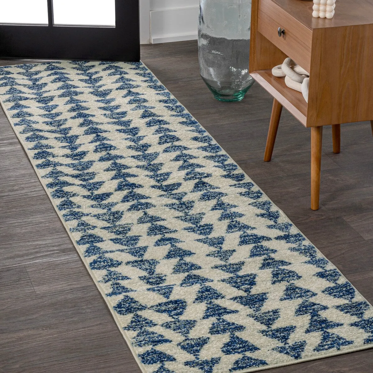 JONATHAN Y Khalil Moroccan Triangle Geometric Area Rug