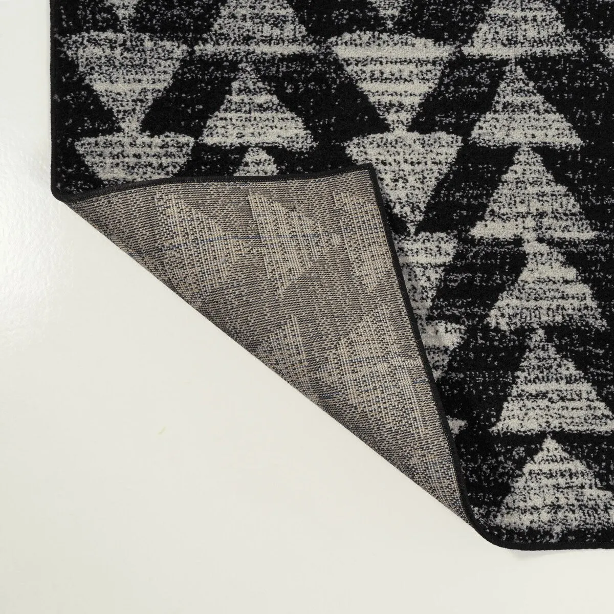 JONATHAN Y Khalil Moroccan Triangle Geometric Area Rug