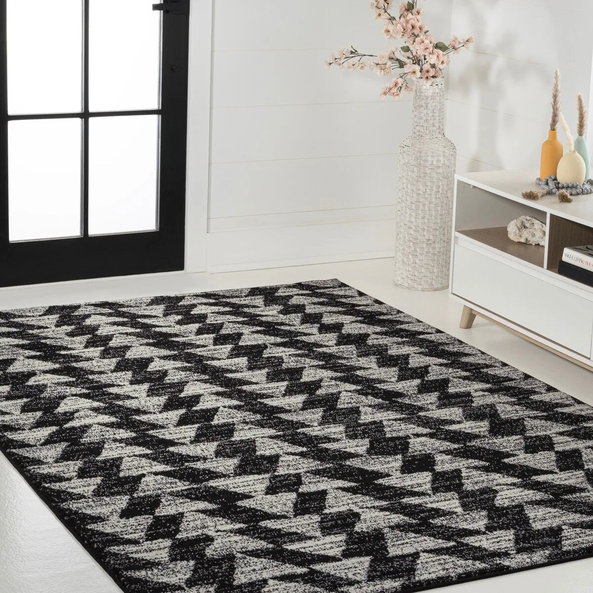 JONATHAN Y Khalil Moroccan Triangle Geometric Area Rug