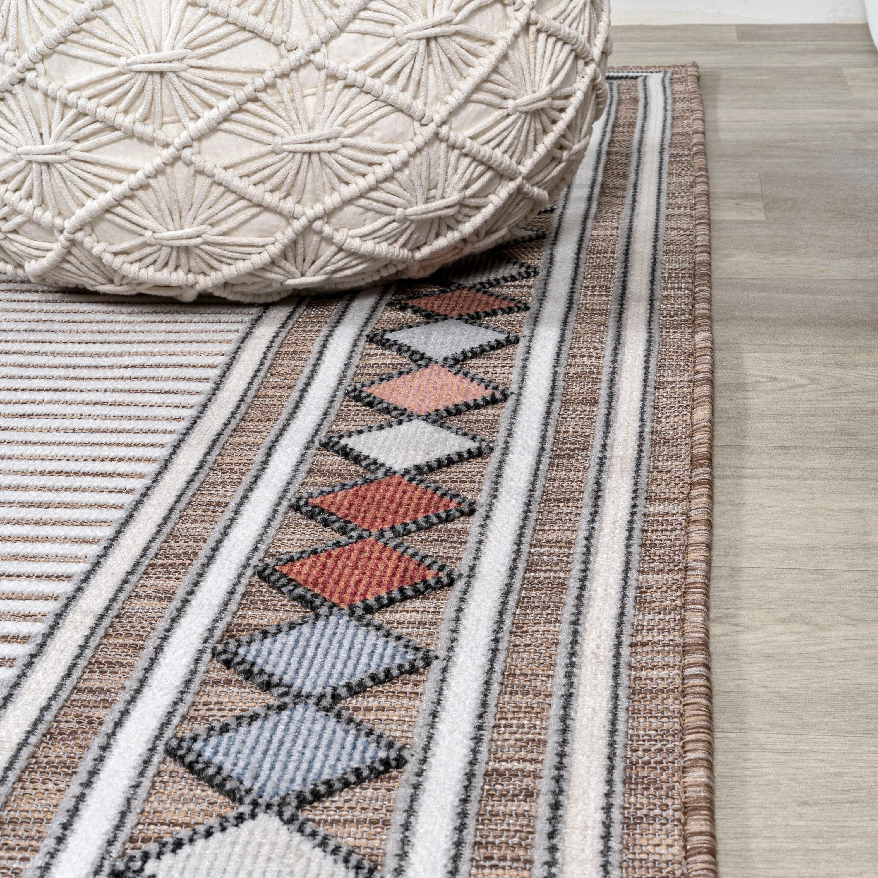 JONATHAN Y Star Abstract Swirl Area Rug