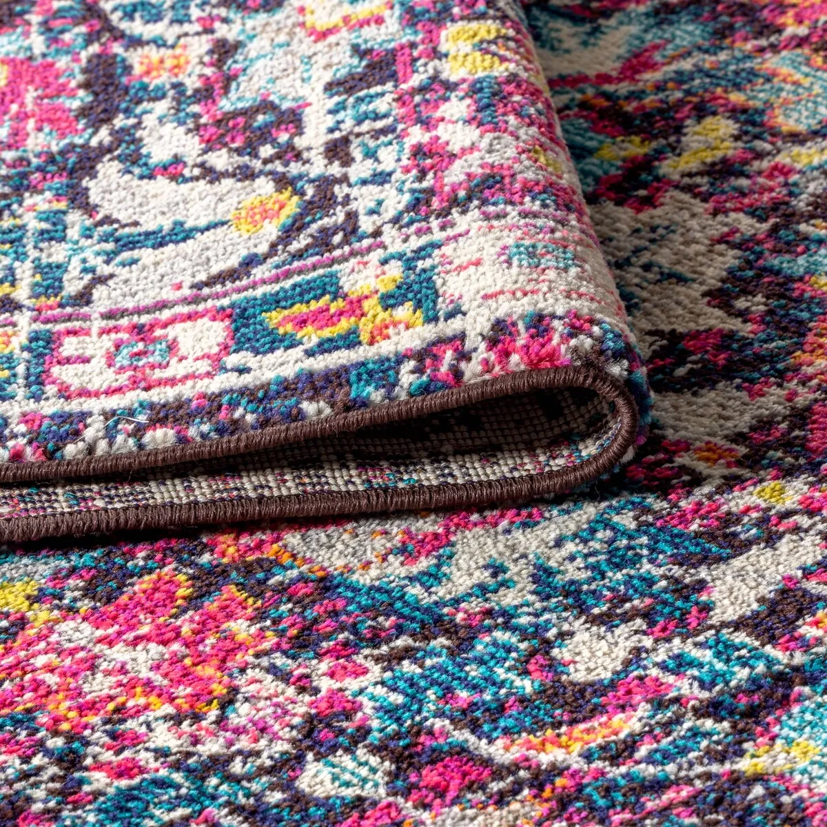 JONATHAN Y Traditional Persian Boho Floral Area Rug